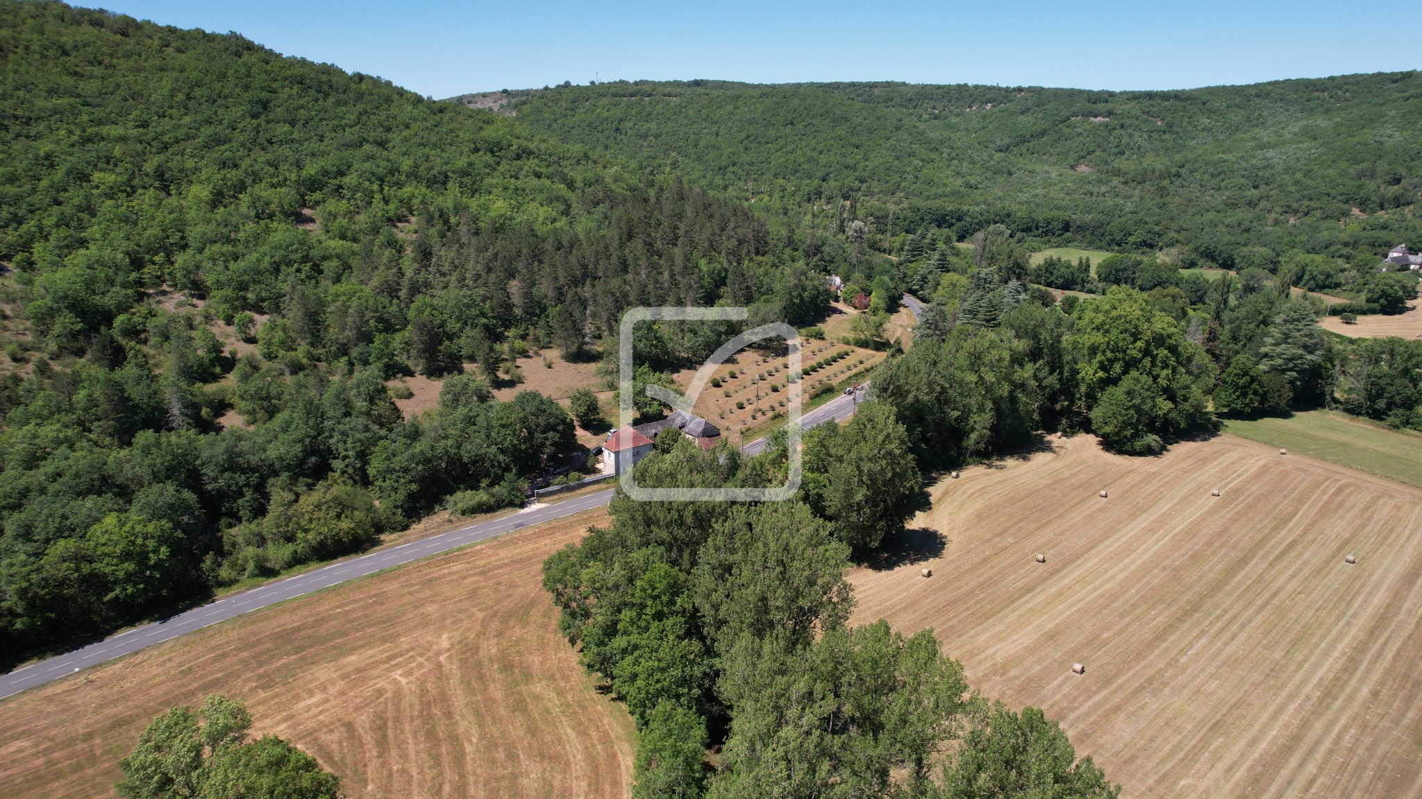 Vente Maison à Saint-Amand-de-Coly 6 pièces