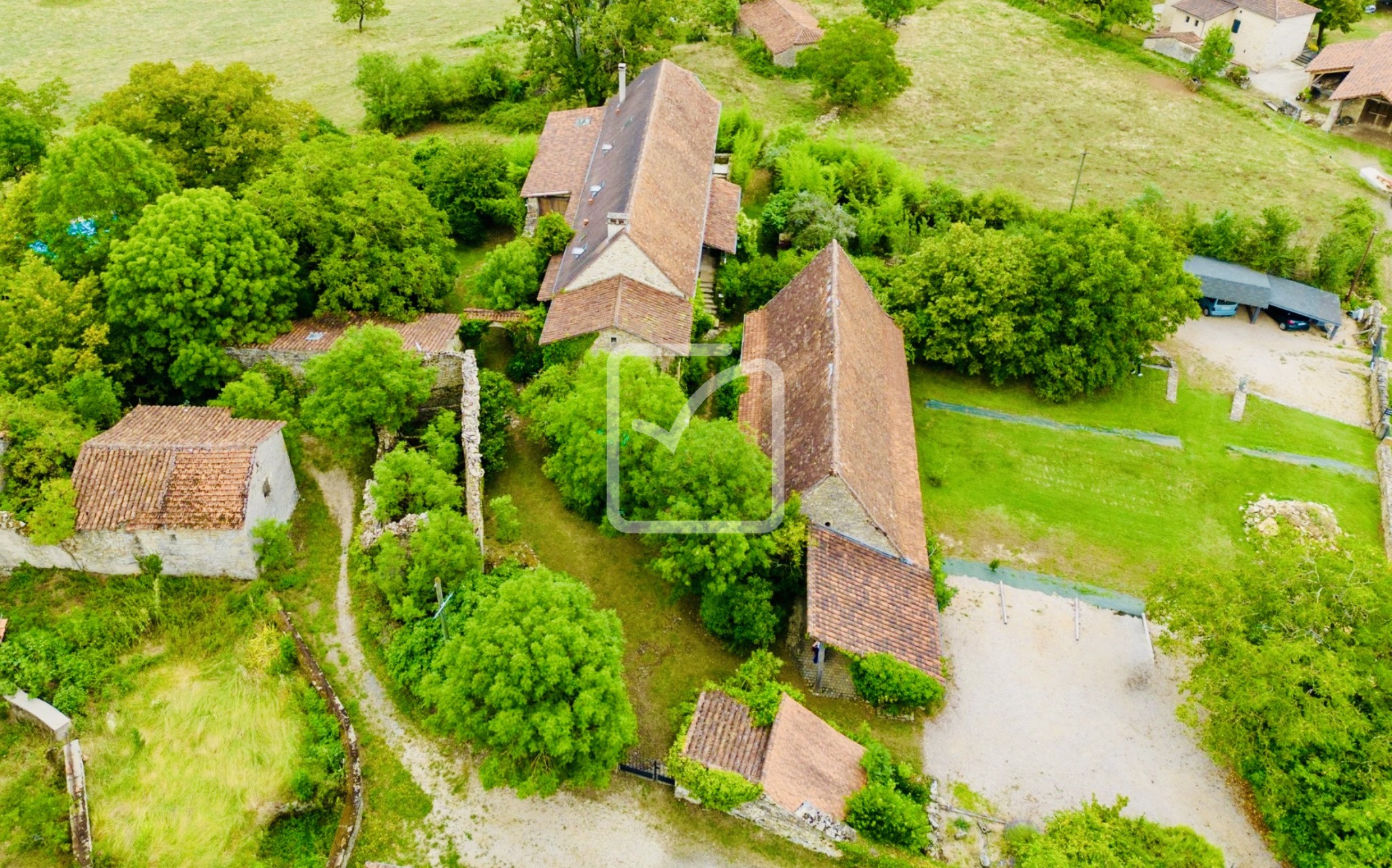 Vente Maison à Lunan 17 pièces