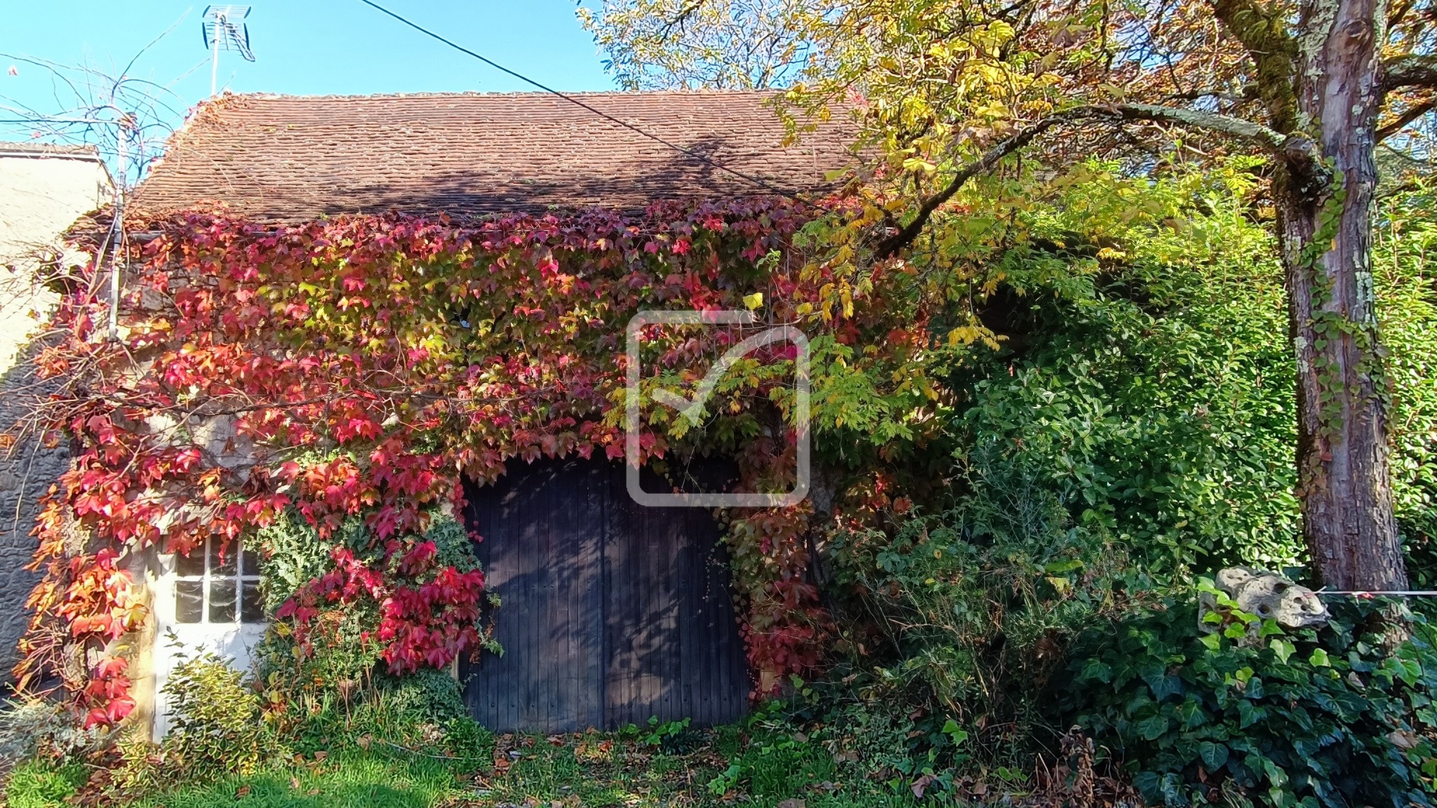 Vente Maison à Coulaures 2 pièces