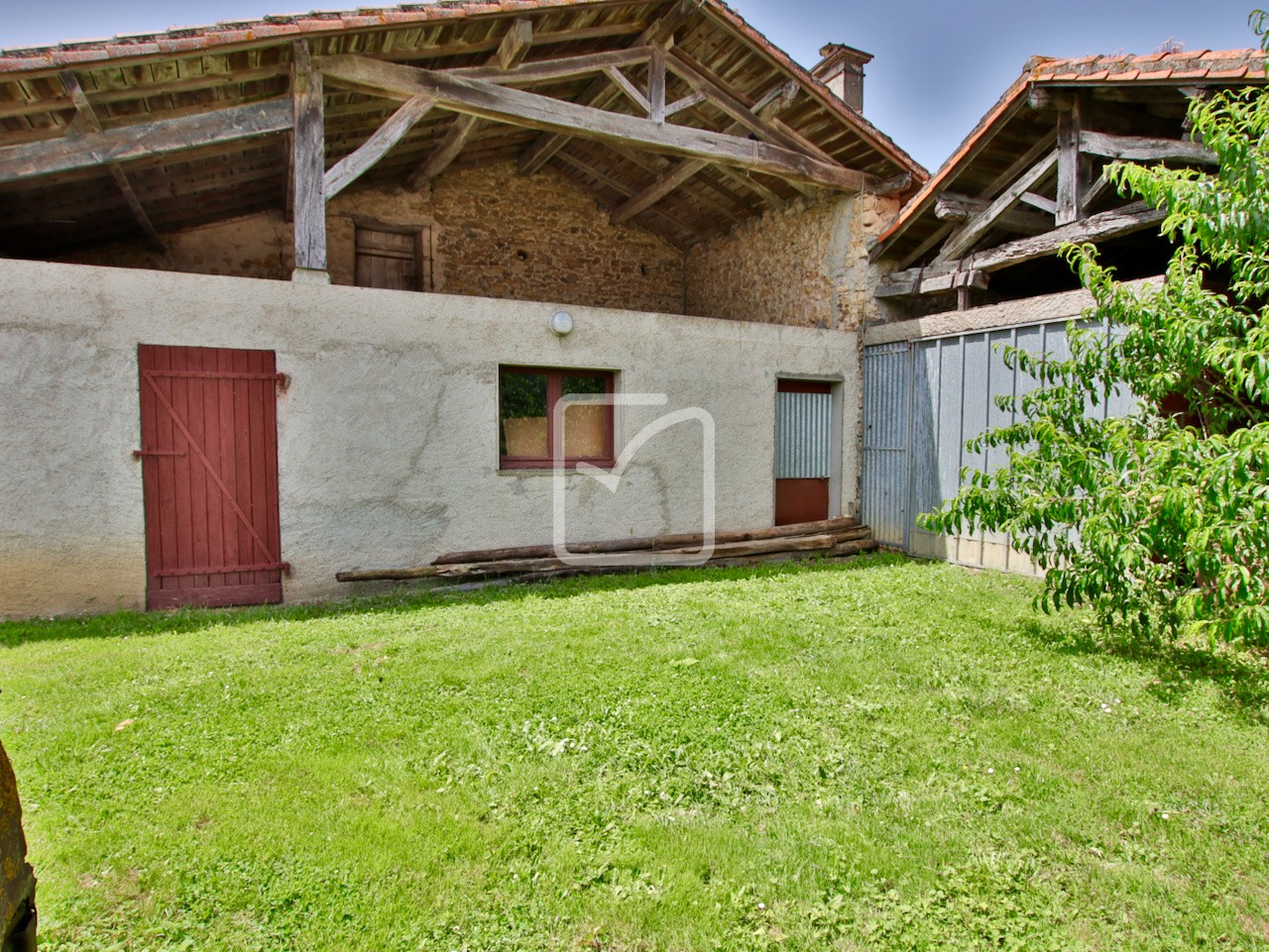 Vente Maison à Oroux 9 pièces