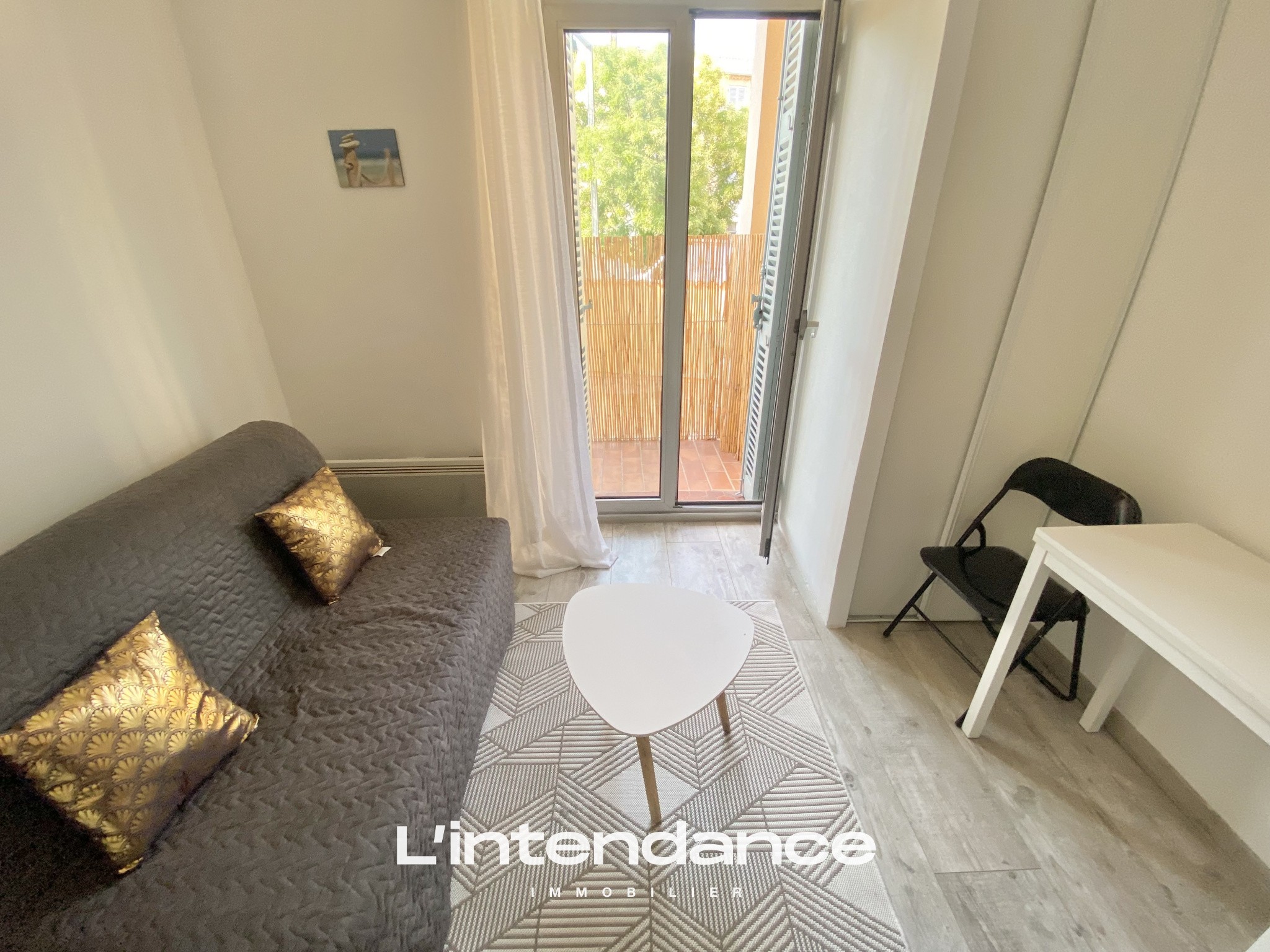 Vente Appartement à Hyères 1 pièce