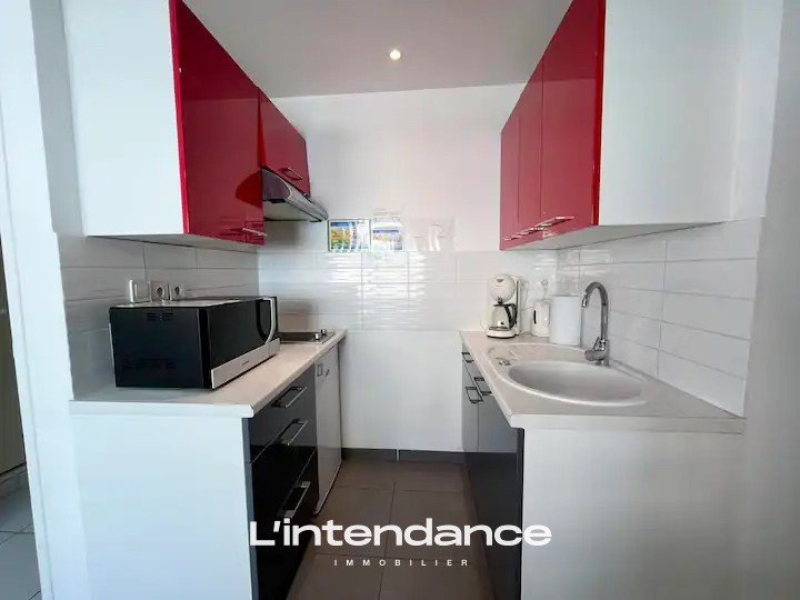 Location Appartement à Hyères 1 pièce