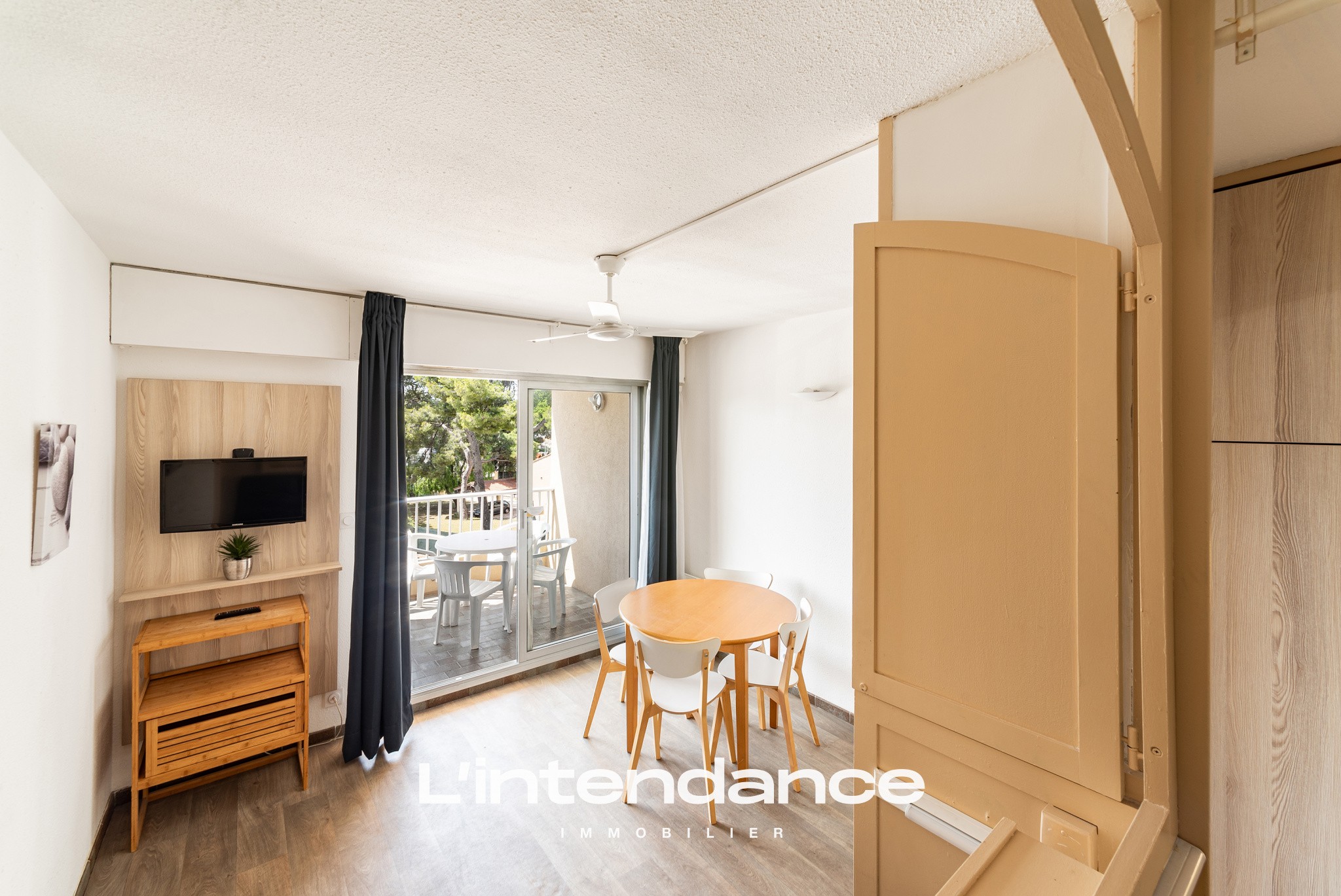 Vente Appartement à Hyères 1 pièce