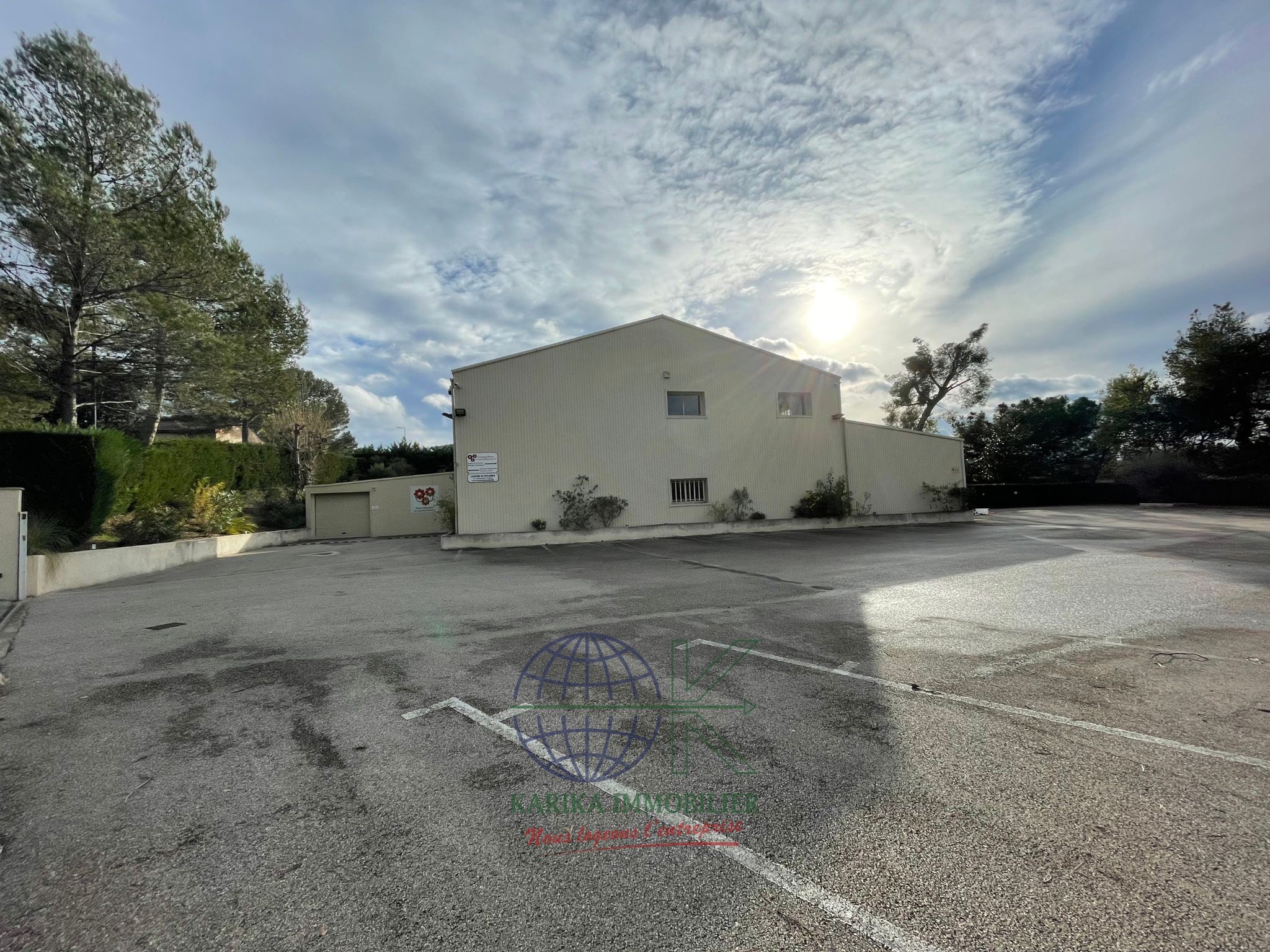 Vente Bureau / Commerce à Roquebrune-sur-Argens 0 pièce