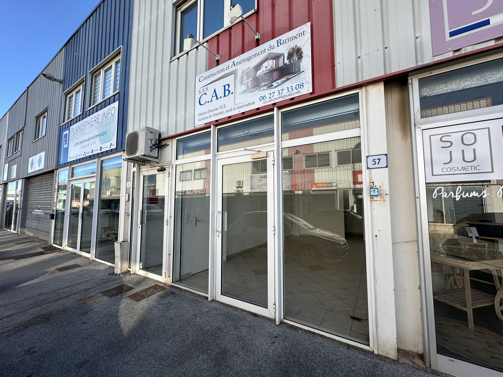 Vente Bureau / Commerce à Fréjus 0 pièce