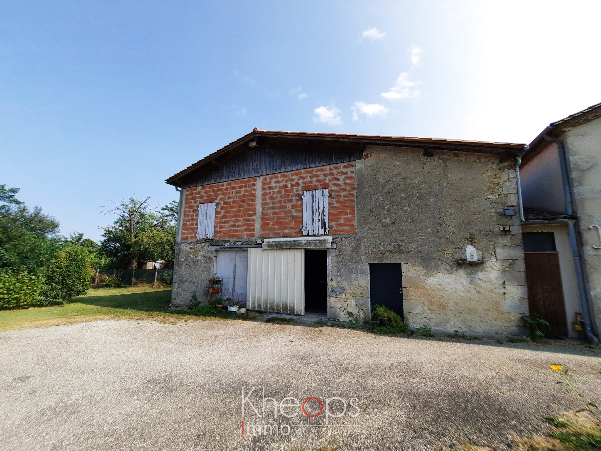 Vente Maison à Sauveterre-de-Guyenne 7 pièces