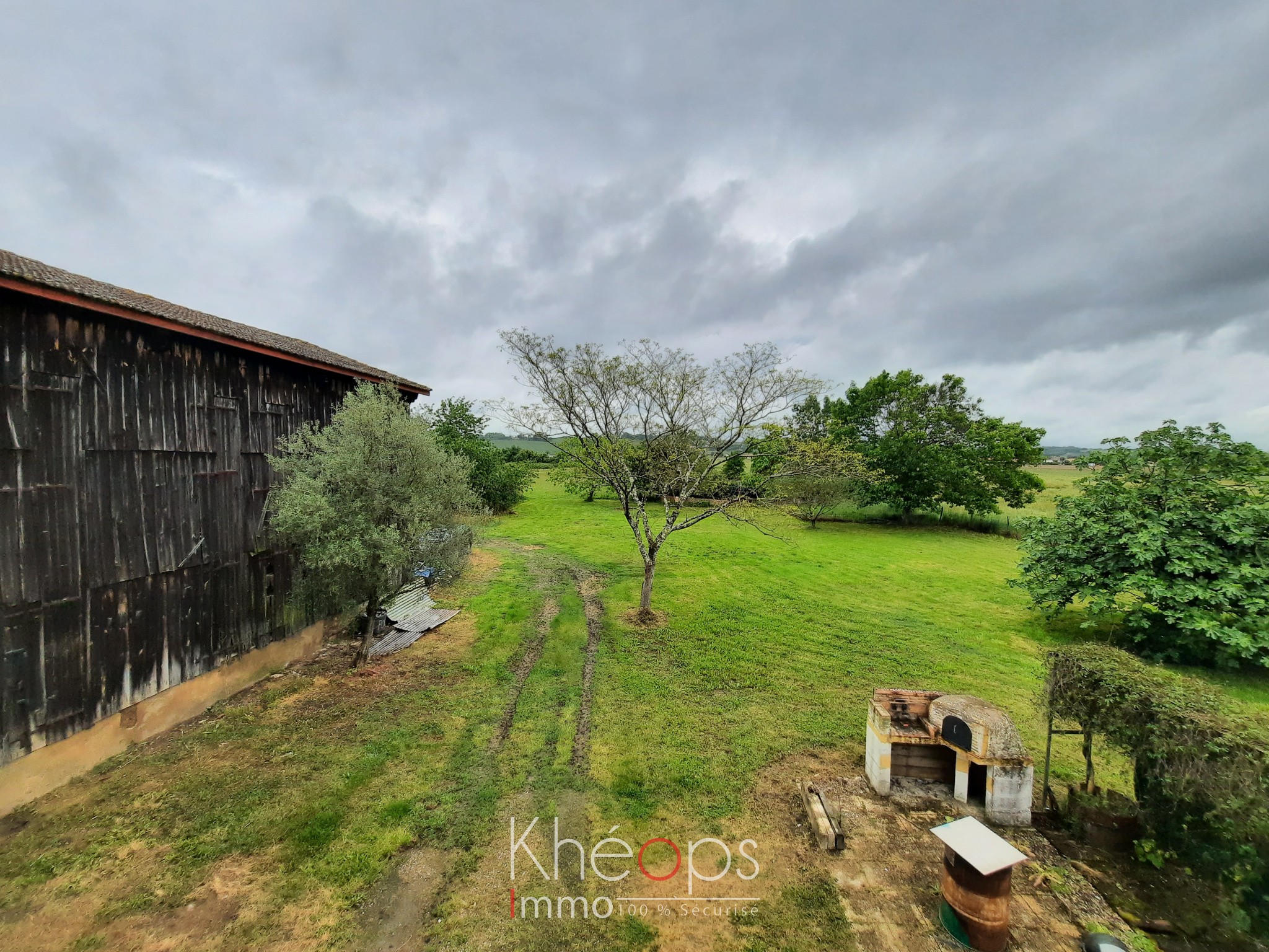 Vente Maison à Lamothe-Landerron 8 pièces