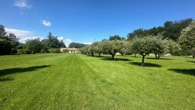 Vente Maison à Saint-Laurent-des-Arbres 11 pièces