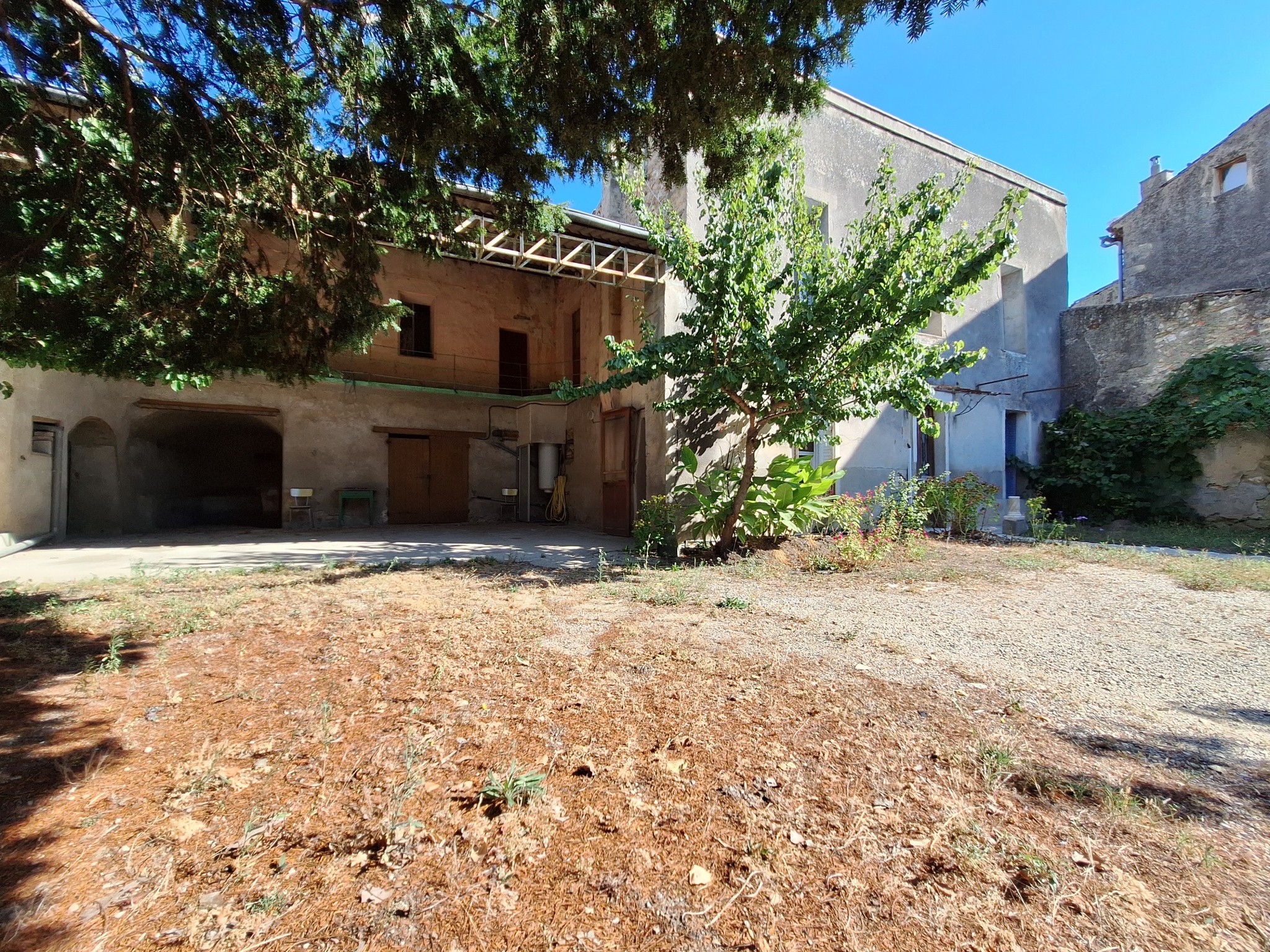 Vente Maison à Saint-Hippolyte-de-Montaigu 11 pièces