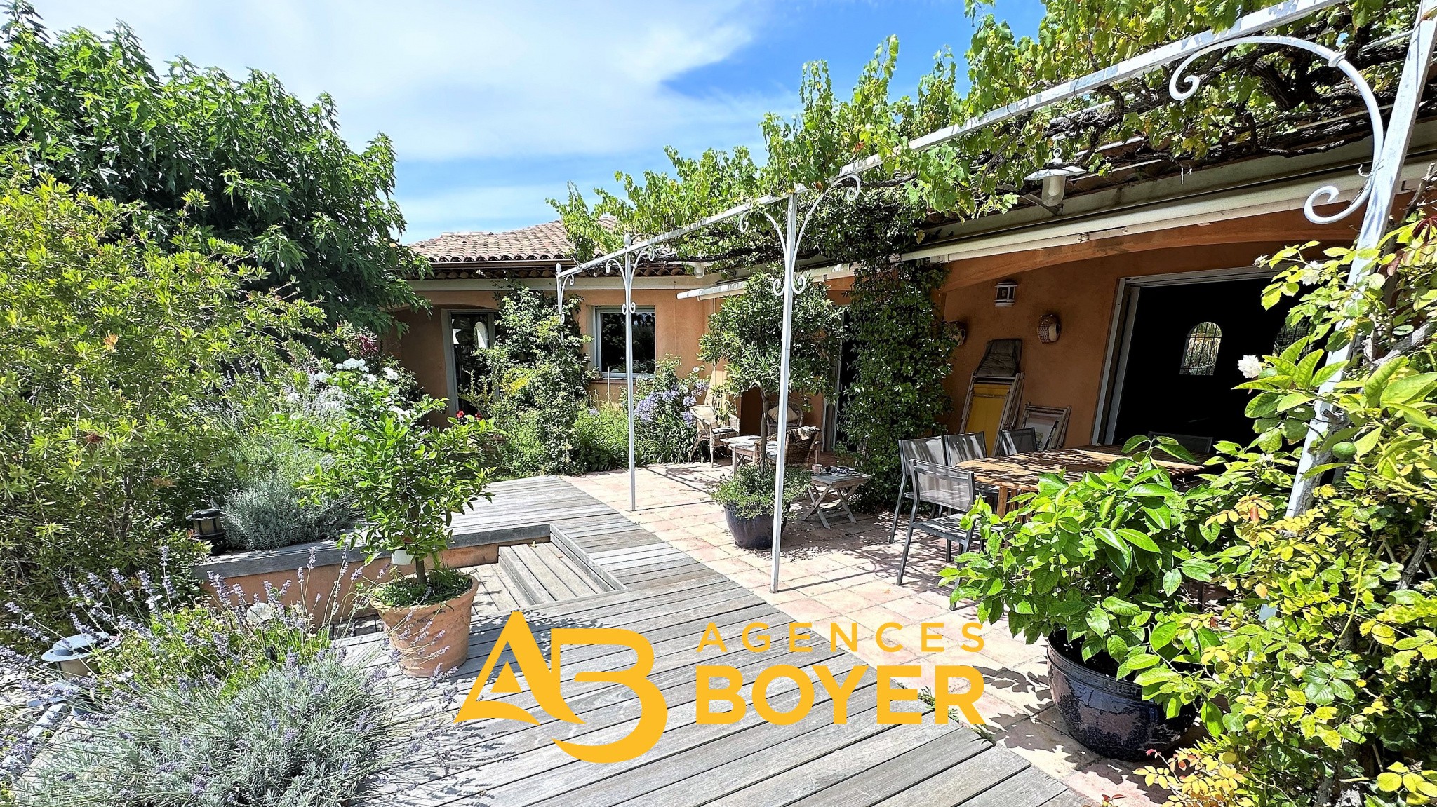 Vente Maison à le Castellet 7 pièces