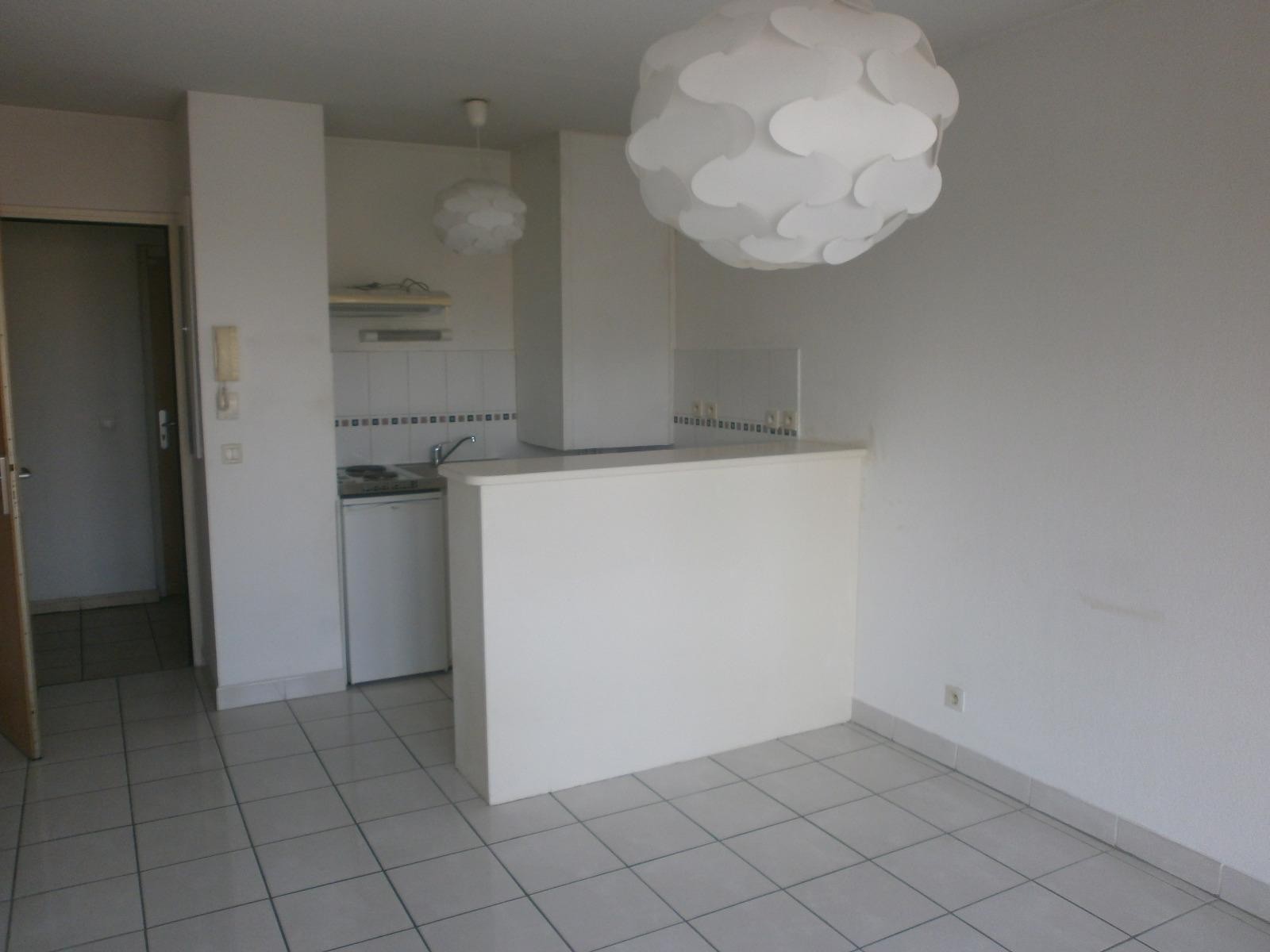 Location Appartement à Lunel 2 pièces