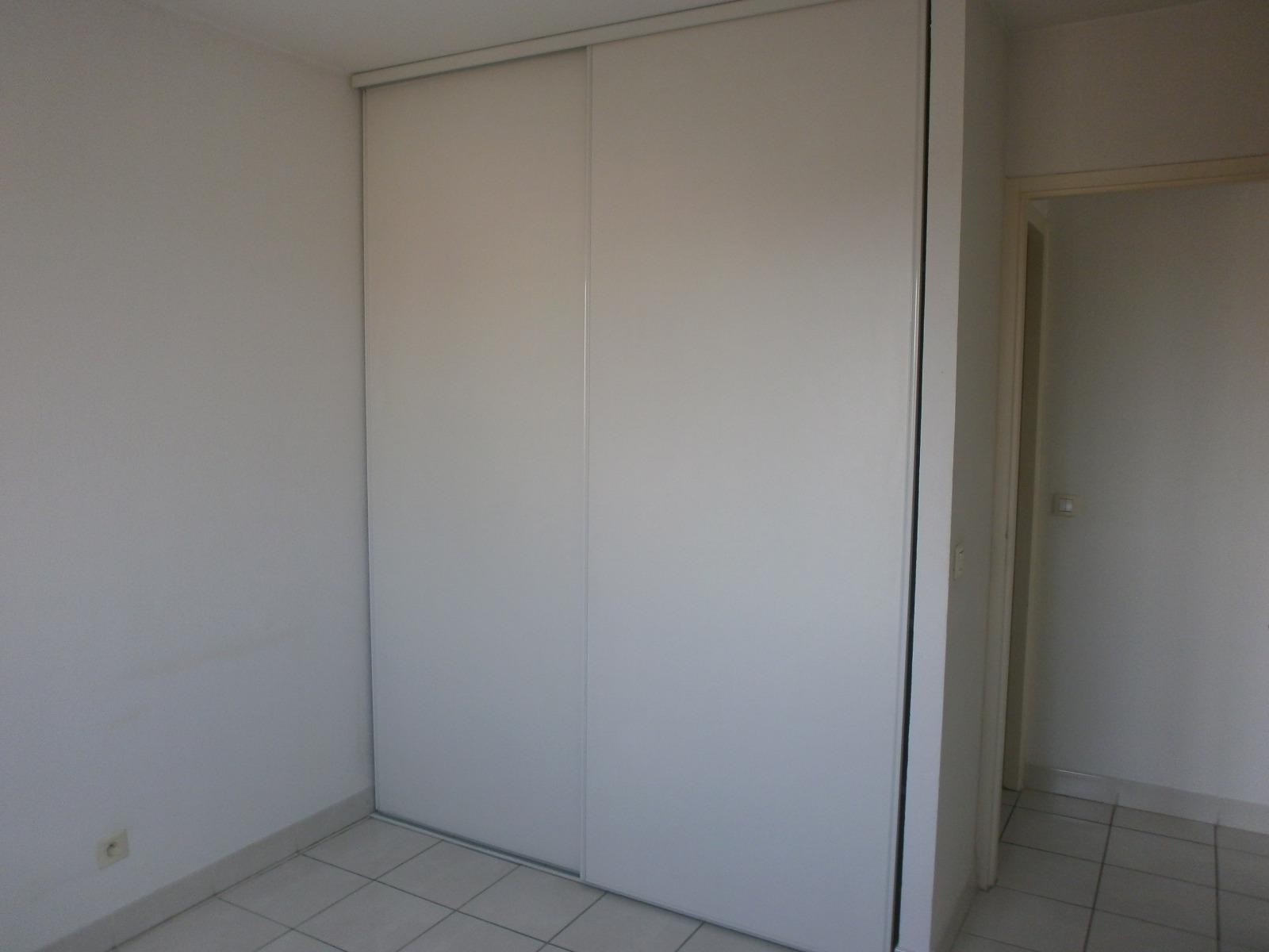 Location Appartement à Lunel 2 pièces