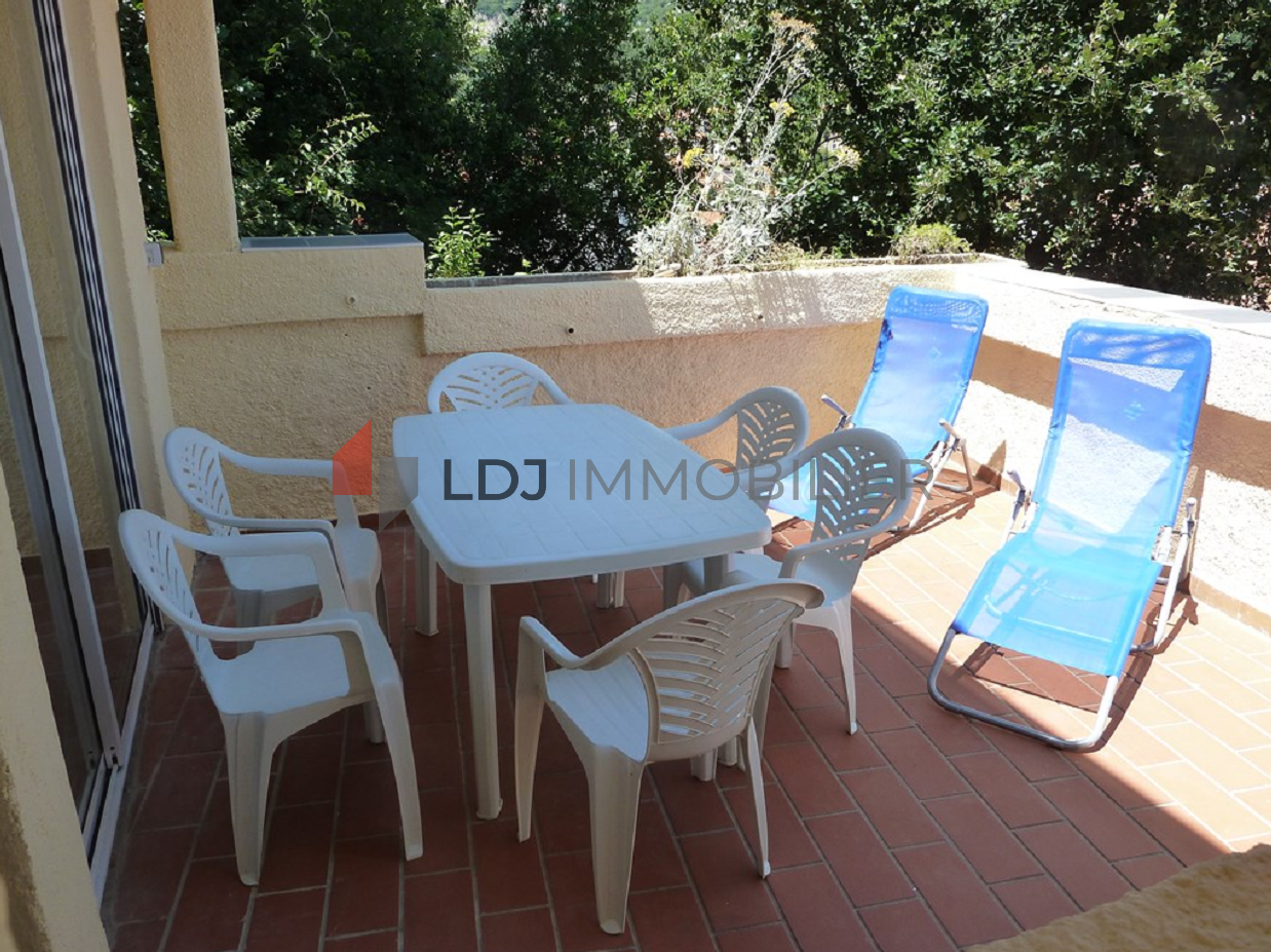 Location Appartement à Amélie-les-Bains-Palalda 3 pièces