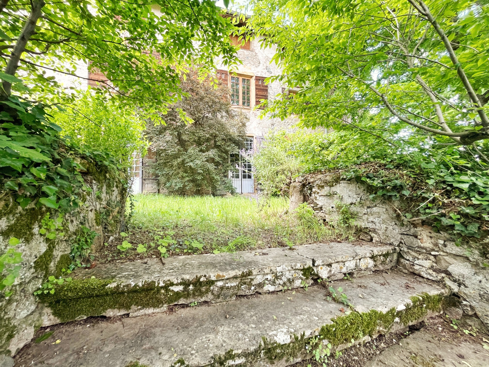 Vente Maison à Savigny 20 pièces