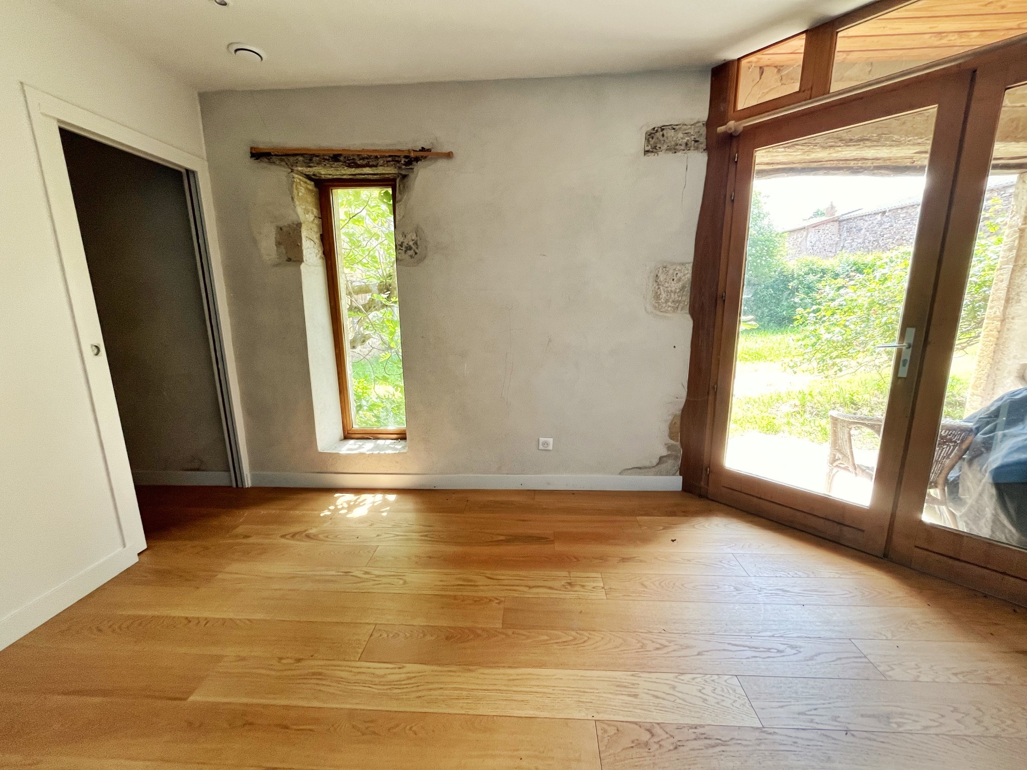 Vente Maison à Savigny 20 pièces