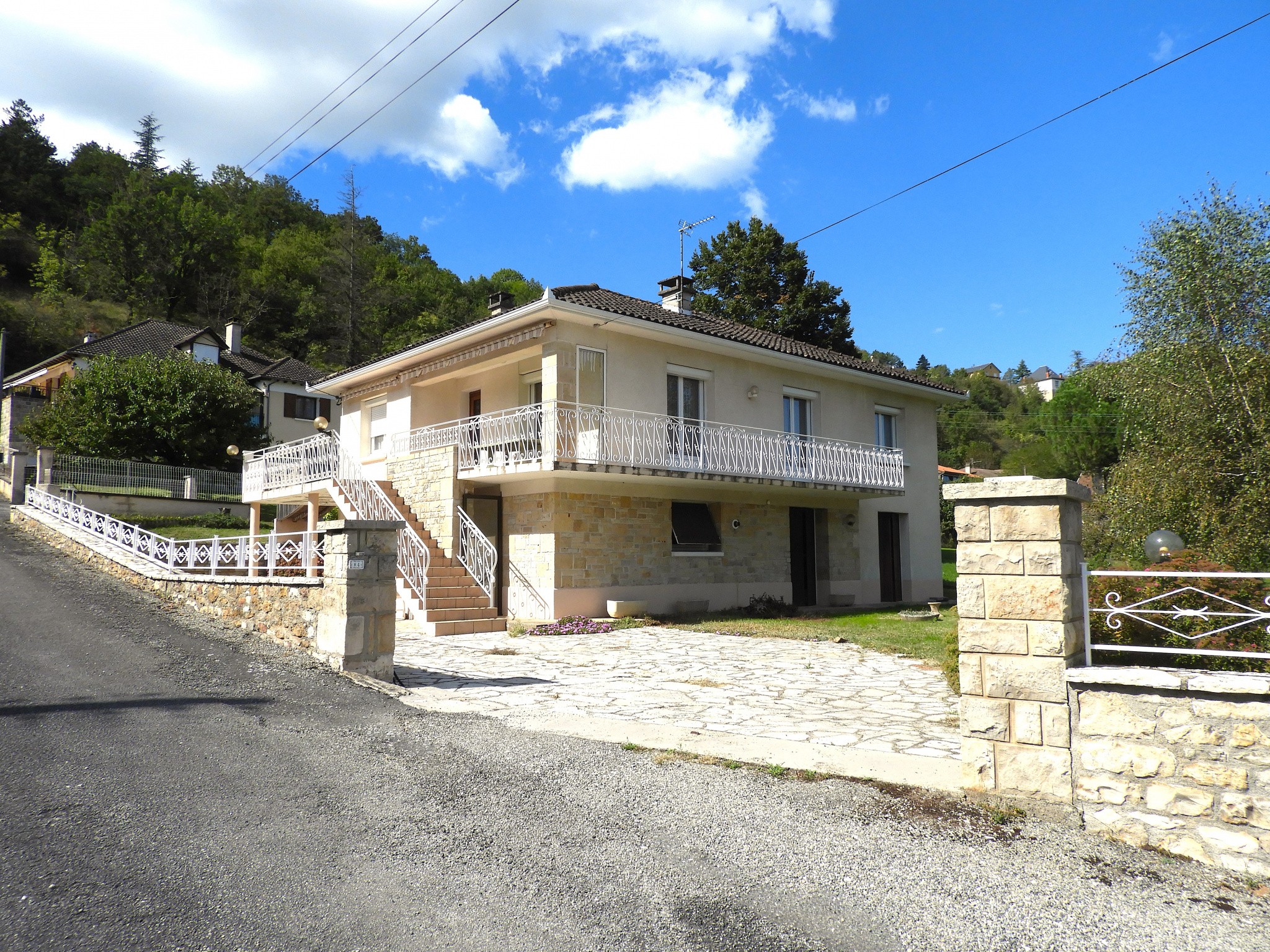 Vente Maison à Villefranche-de-Rouergue 5 pièces