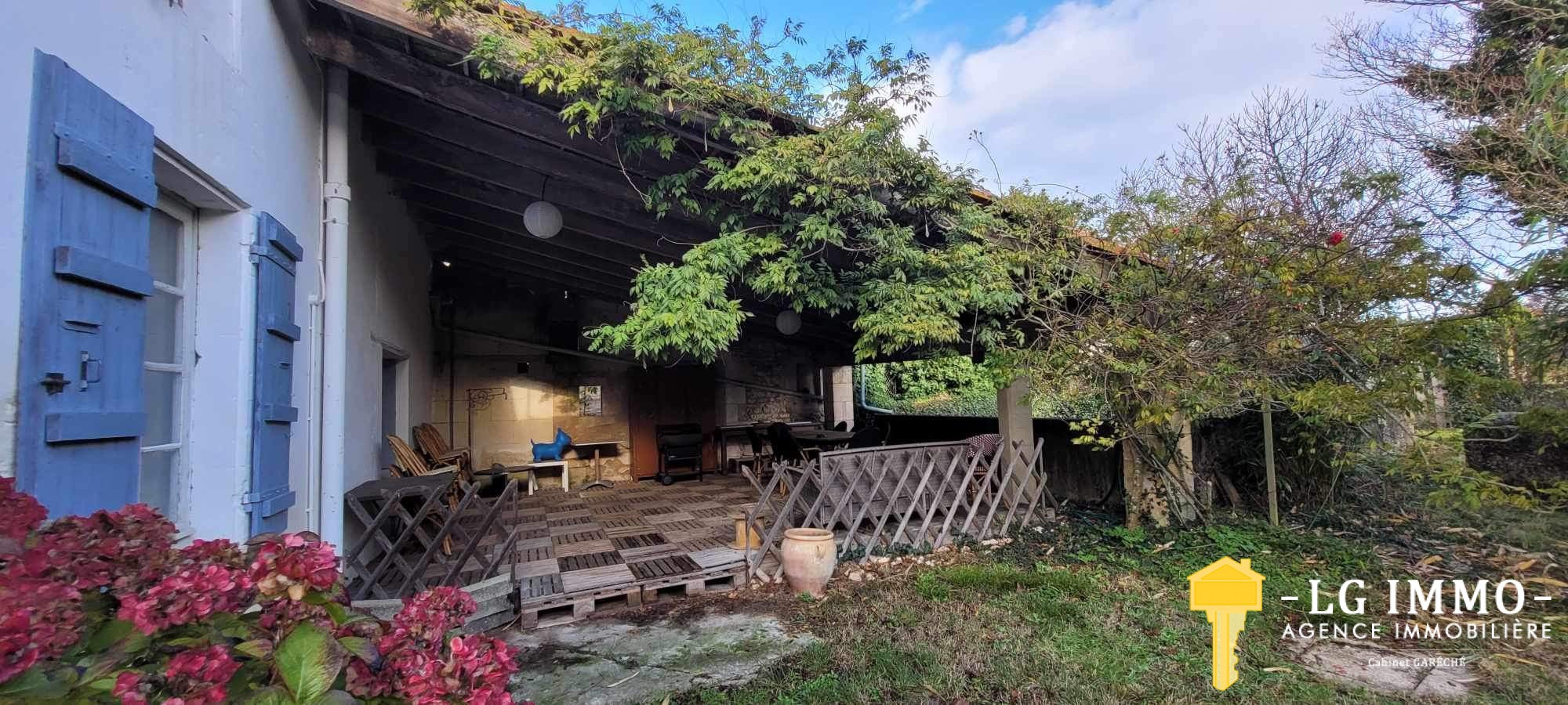 Vente Maison à Saint-Fort-sur-Gironde 7 pièces