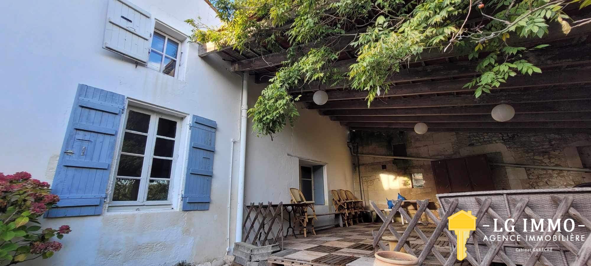 Vente Maison à Saint-Fort-sur-Gironde 7 pièces