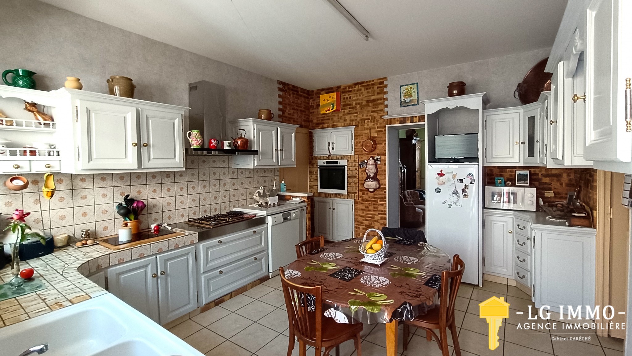 Vente Maison à Saint-Genis-de-Saintonge 10 pièces