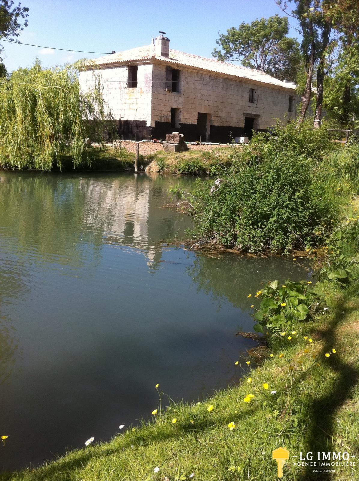 Vente Maison à Saint-Fort-sur-Gironde 5 pièces