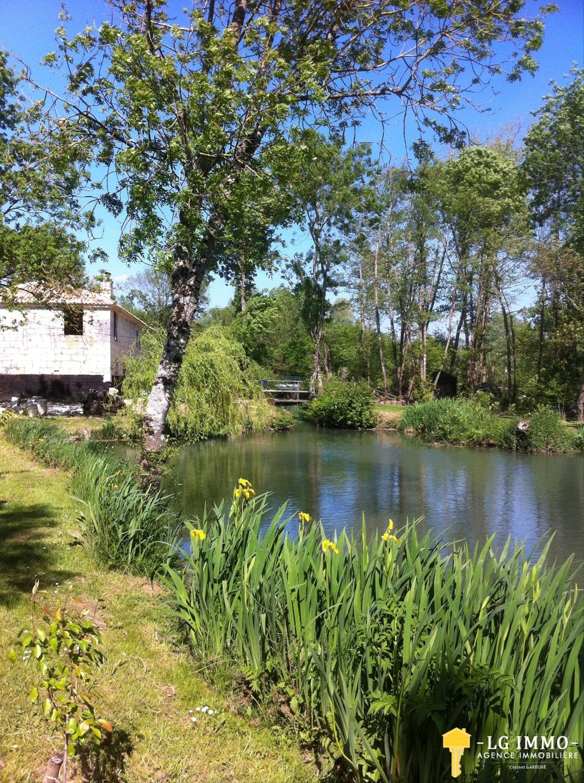 Vente Maison à Saint-Fort-sur-Gironde 5 pièces