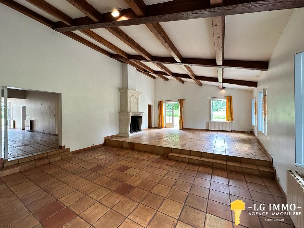 Vente Maison à Jonzac 9 pièces