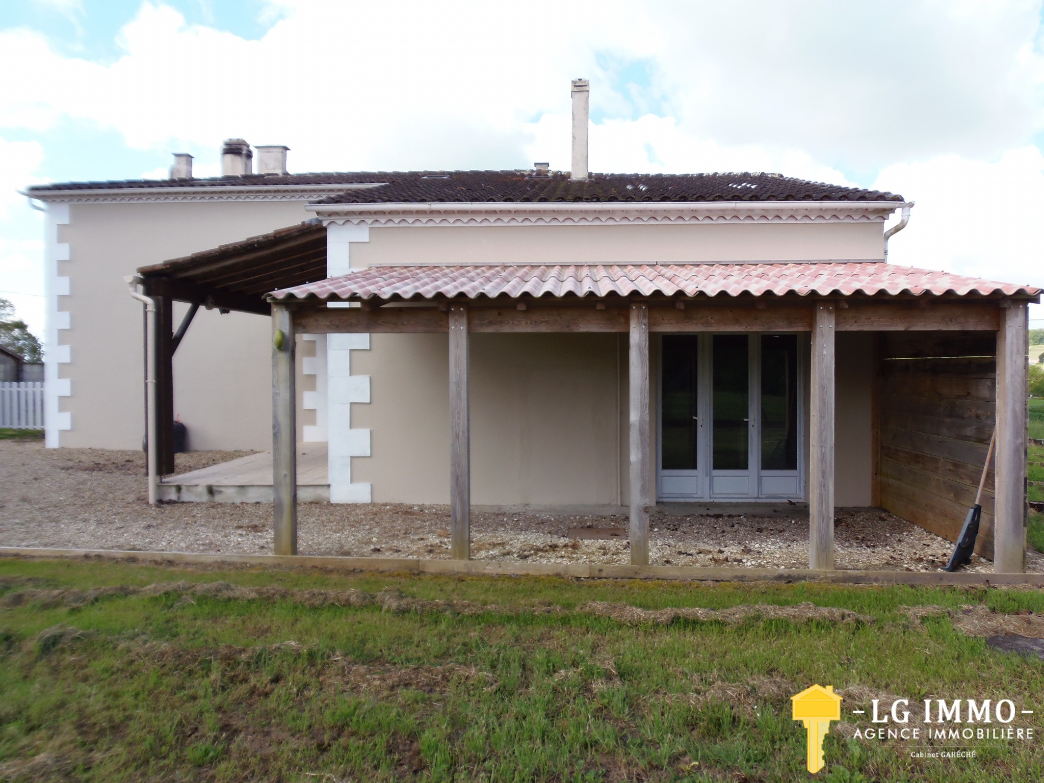 Vente Maison à Saint-Fort-sur-Gironde 6 pièces