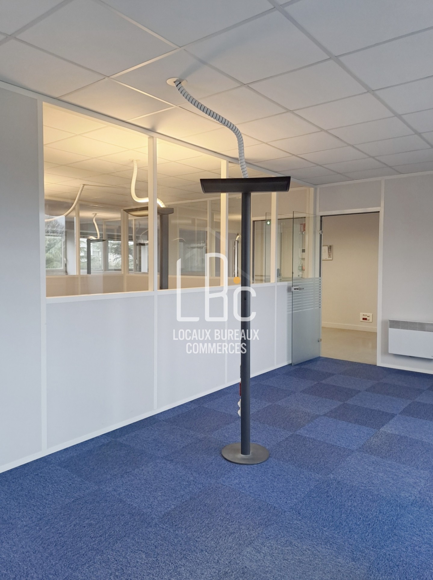 Location Bureau / Commerce à Nantes 4 pièces