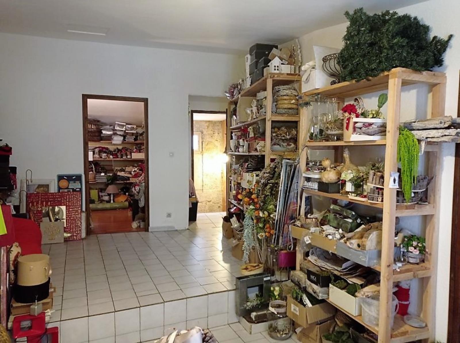 Vente Bureau / Commerce à Lodève 0 pièce