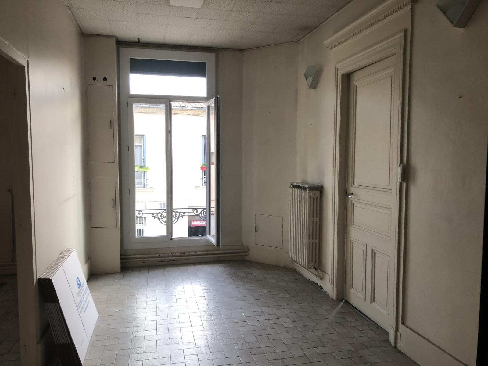 Vente Bureau / Commerce à Lunel 0 pièce