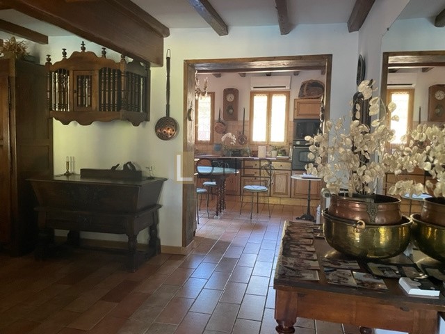 Vente Maison à Nîmes 8 pièces