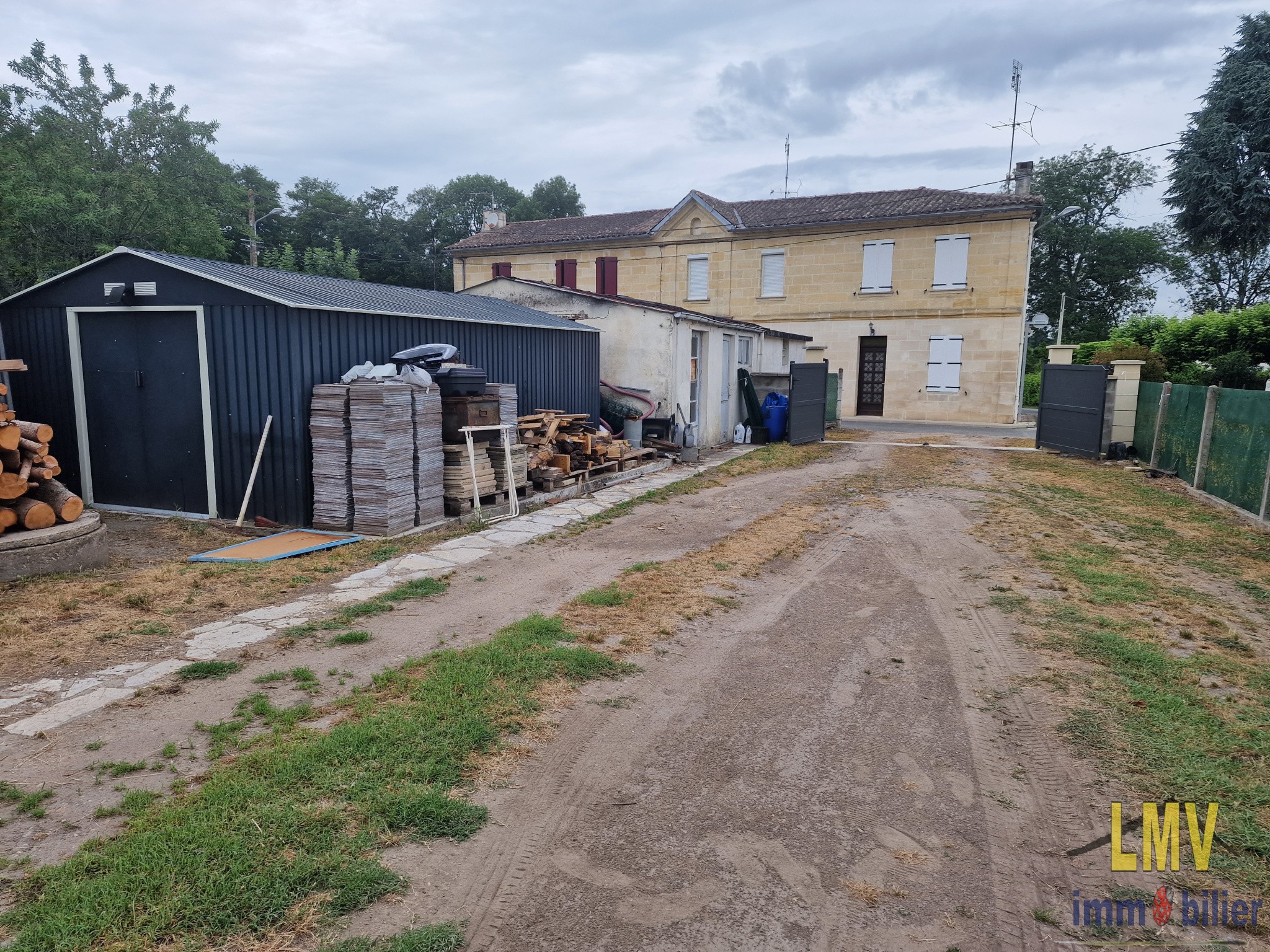 Vente Maison à Saint-Médard-de-Guizières 5 pièces