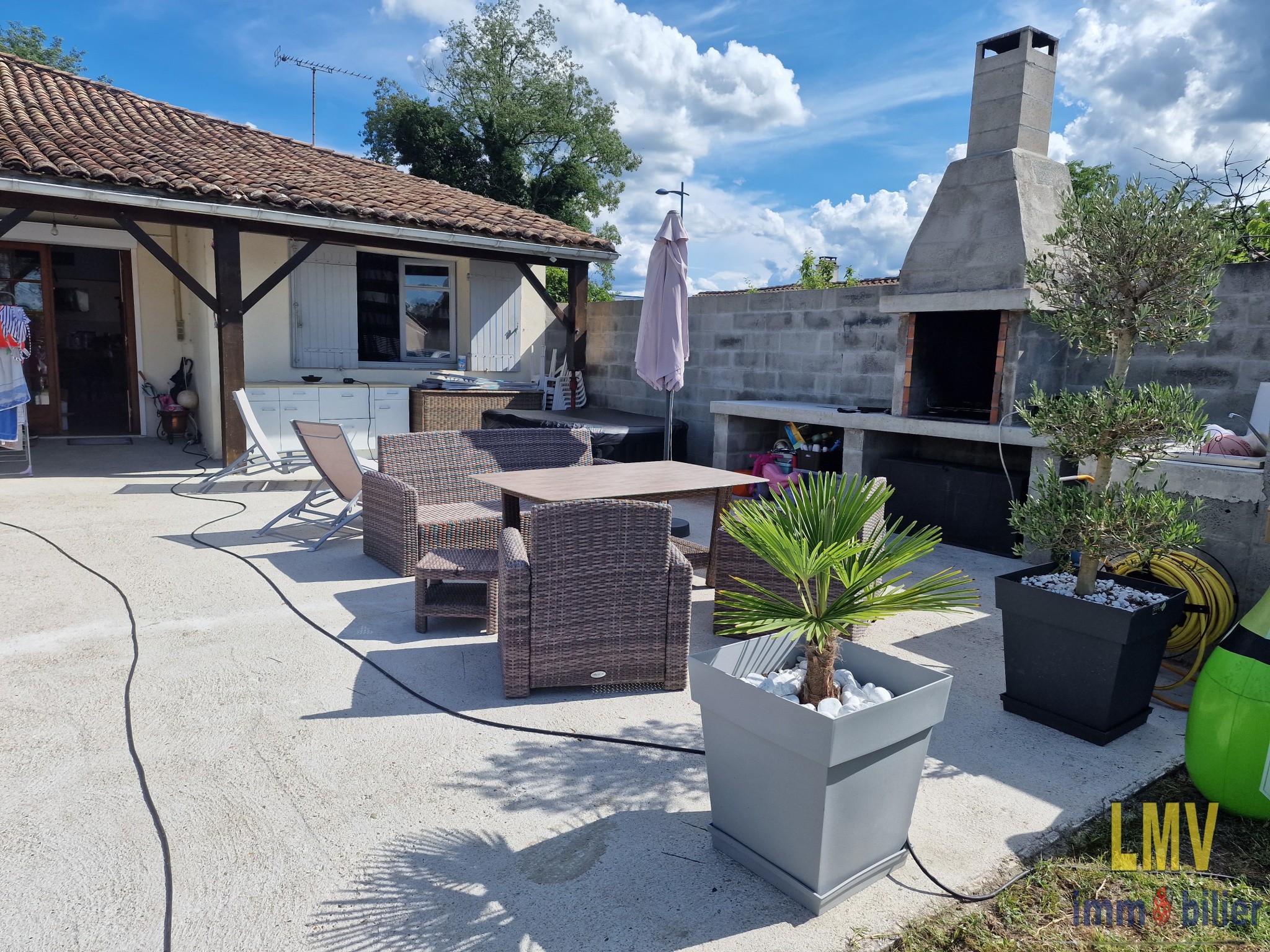 Vente Maison à Saint-Médard-de-Guizières 5 pièces