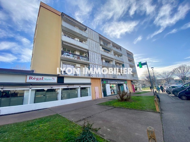 Vente Appartement à Bron 4 pièces