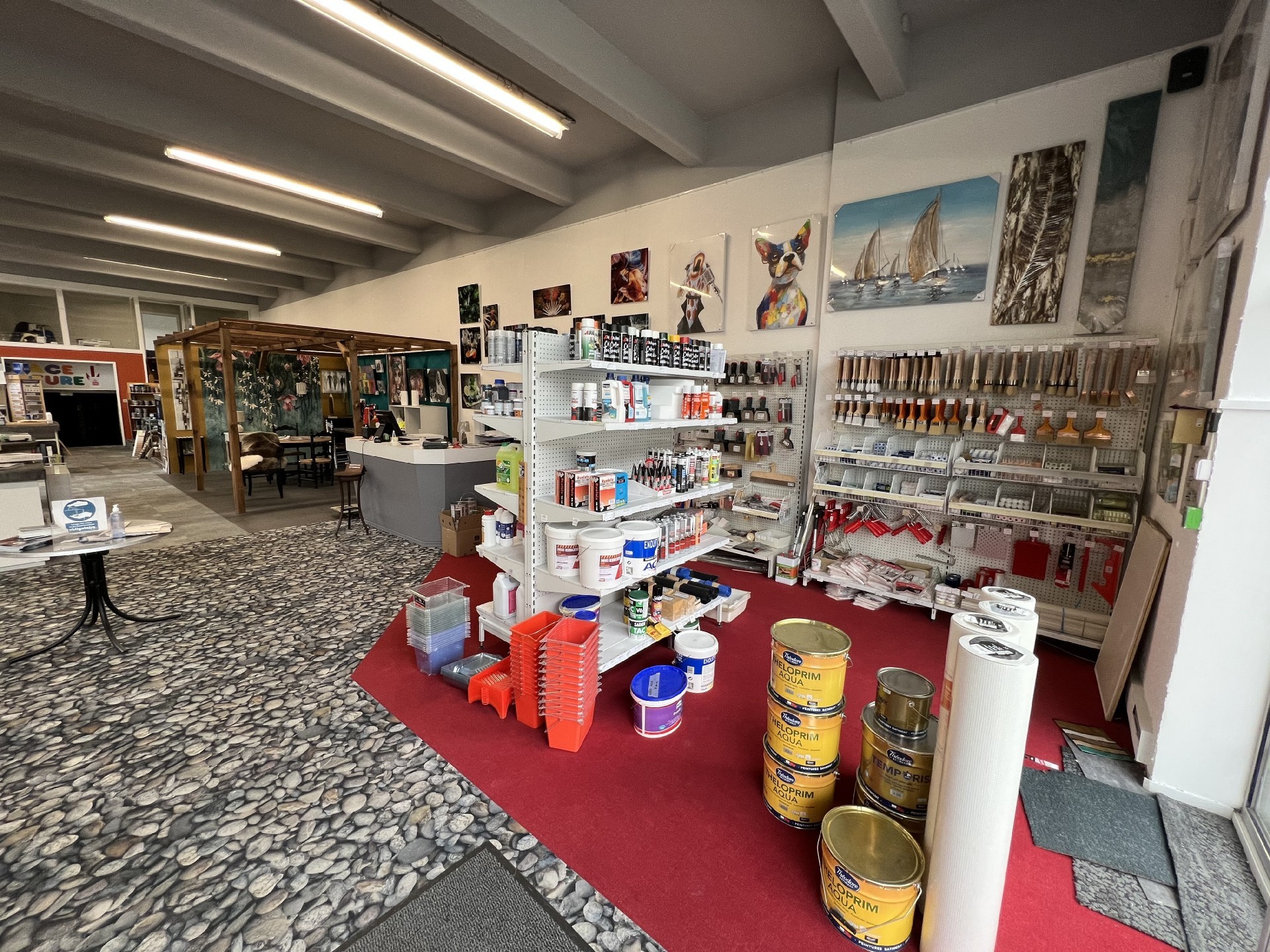 Vente Bureau / Commerce à Saint-Jeoire 3 pièces