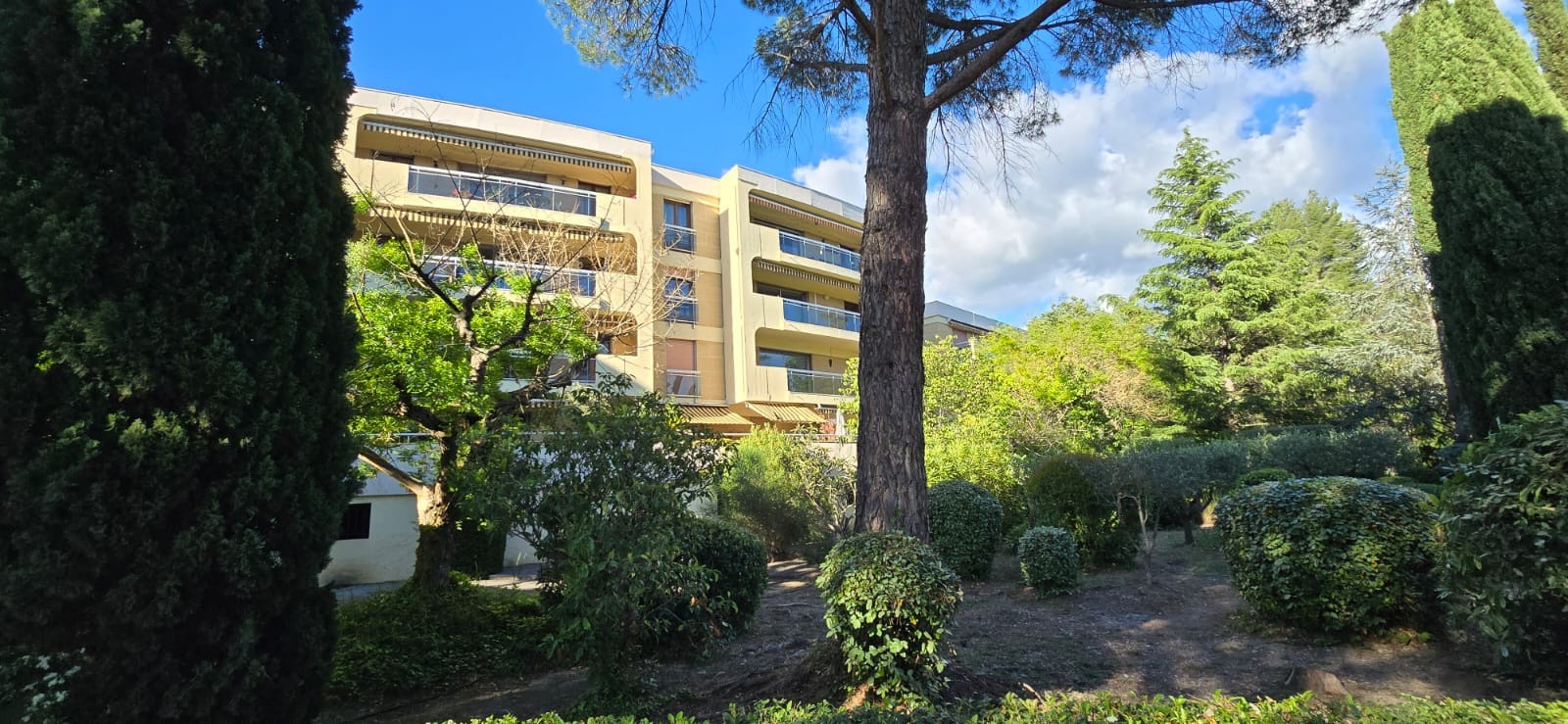 Vente Appartement à Aix-en-Provence 4 pièces