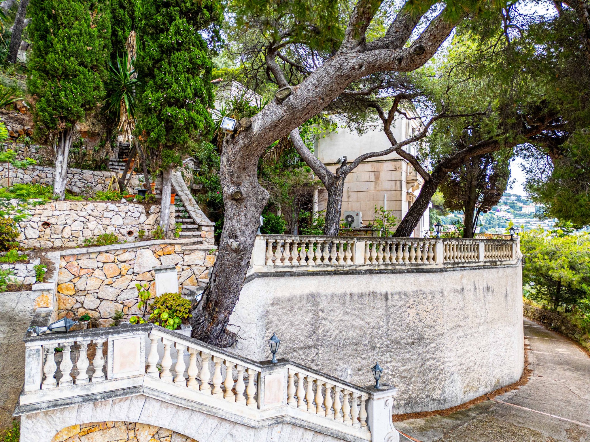 Vente Maison à Roquebrune-Cap-Martin 9 pièces