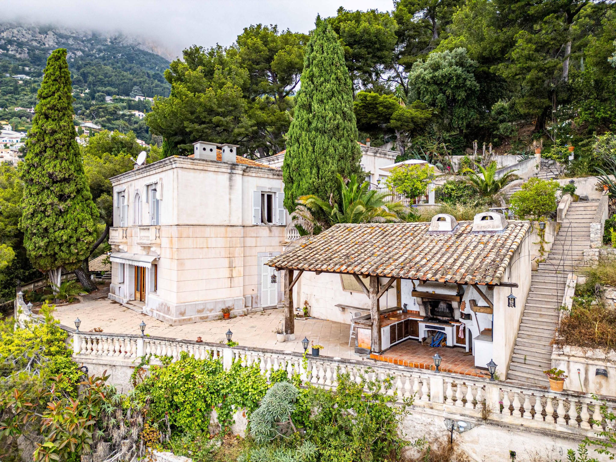 Vente Maison à Roquebrune-Cap-Martin 9 pièces