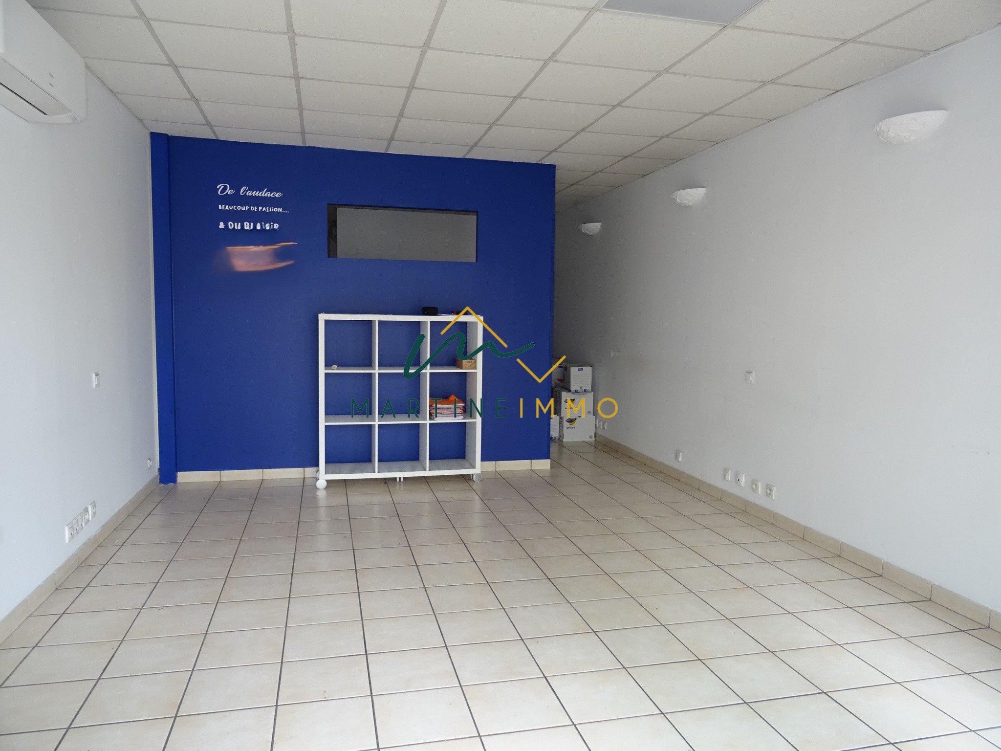 Location Bureau / Commerce à Marmande 0 pièce