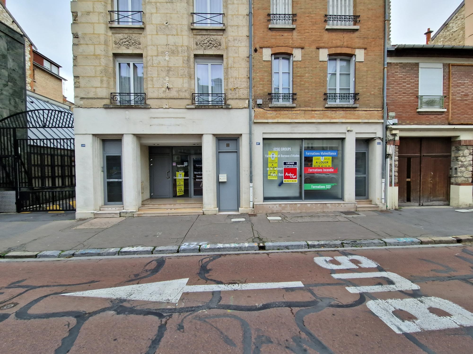 Location Bureau / Commerce à Reims 0 pièce