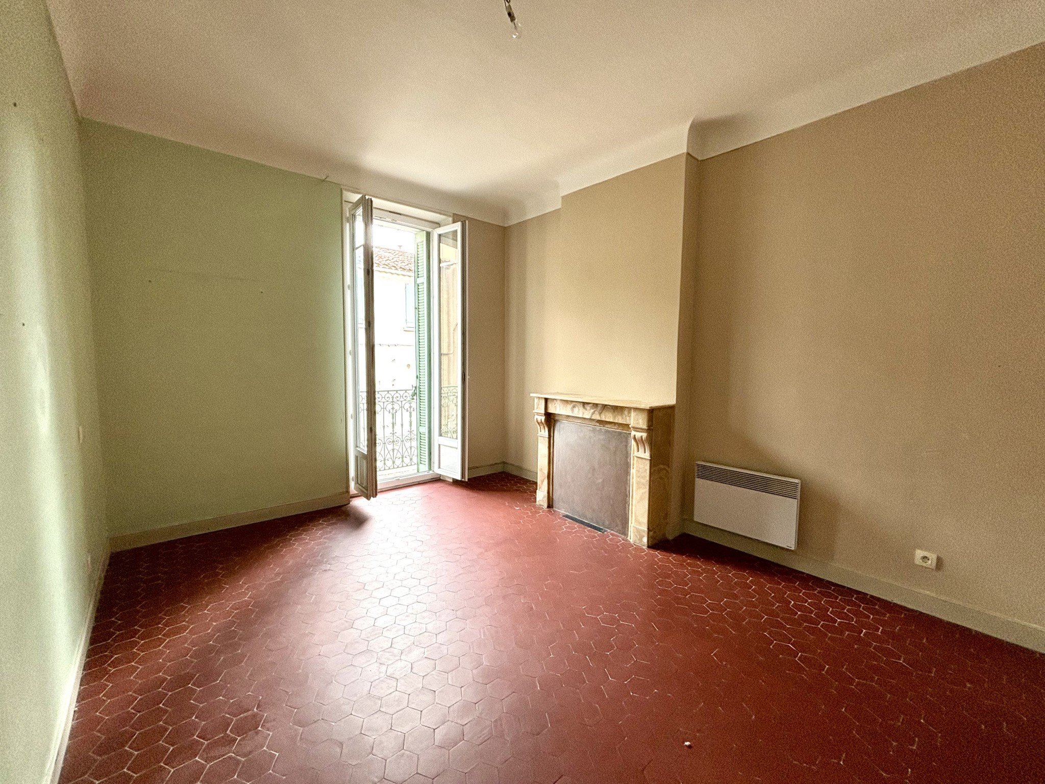 Vente Appartement à Saint-Cyr-sur-Mer 4 pièces