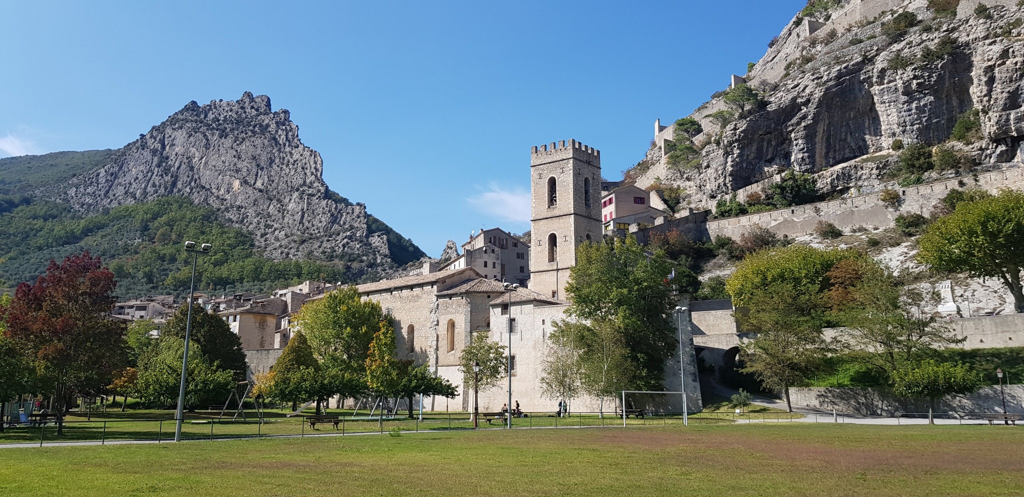 Vente Maison à Entrevaux 6 pièces