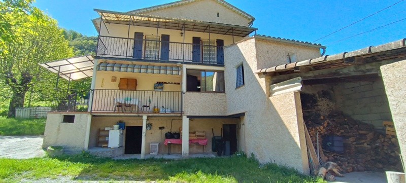 Vente Maison à Entrevaux 6 pièces