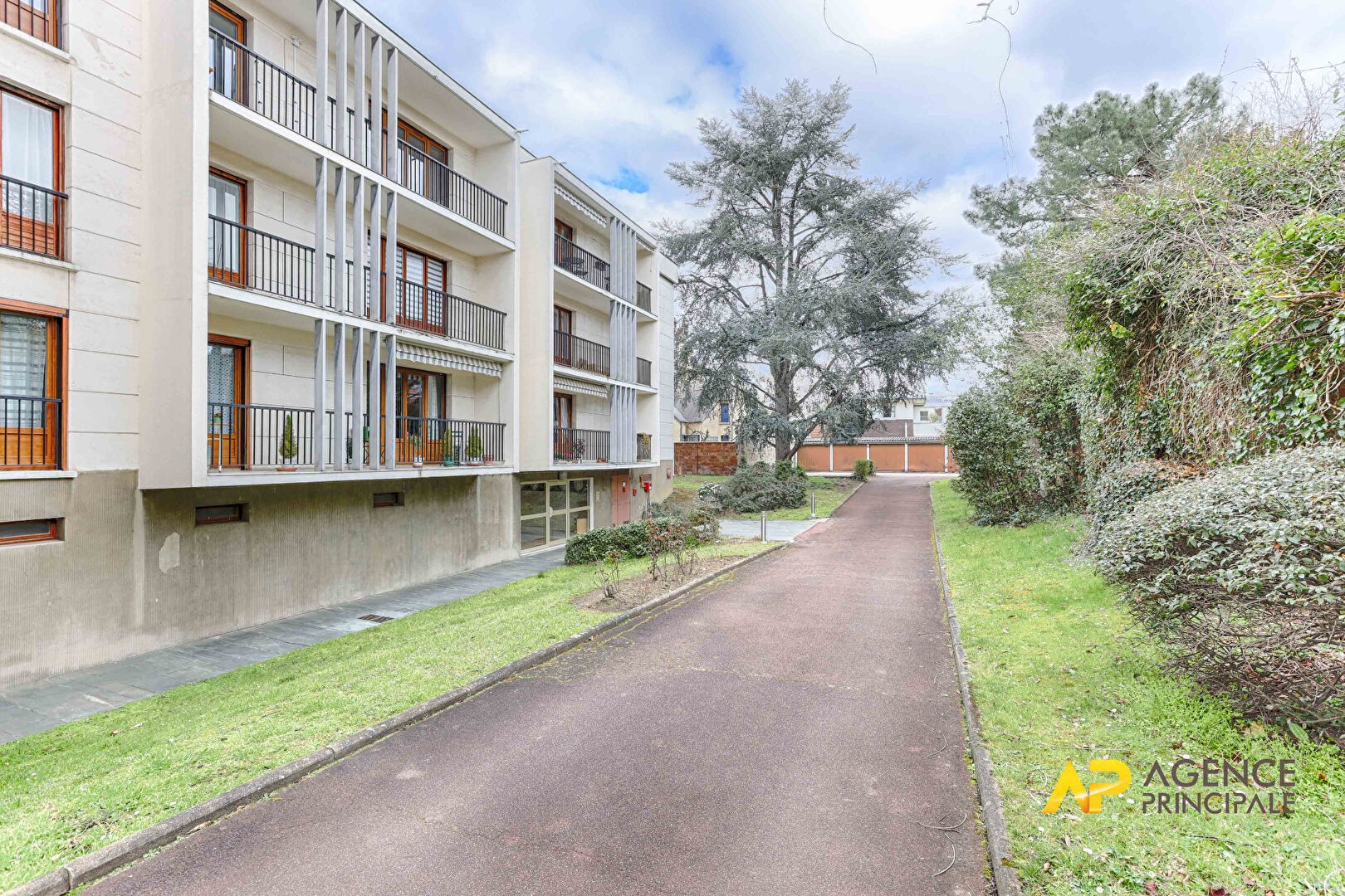 Vente Appartement à la Garenne-Colombes 5 pièces