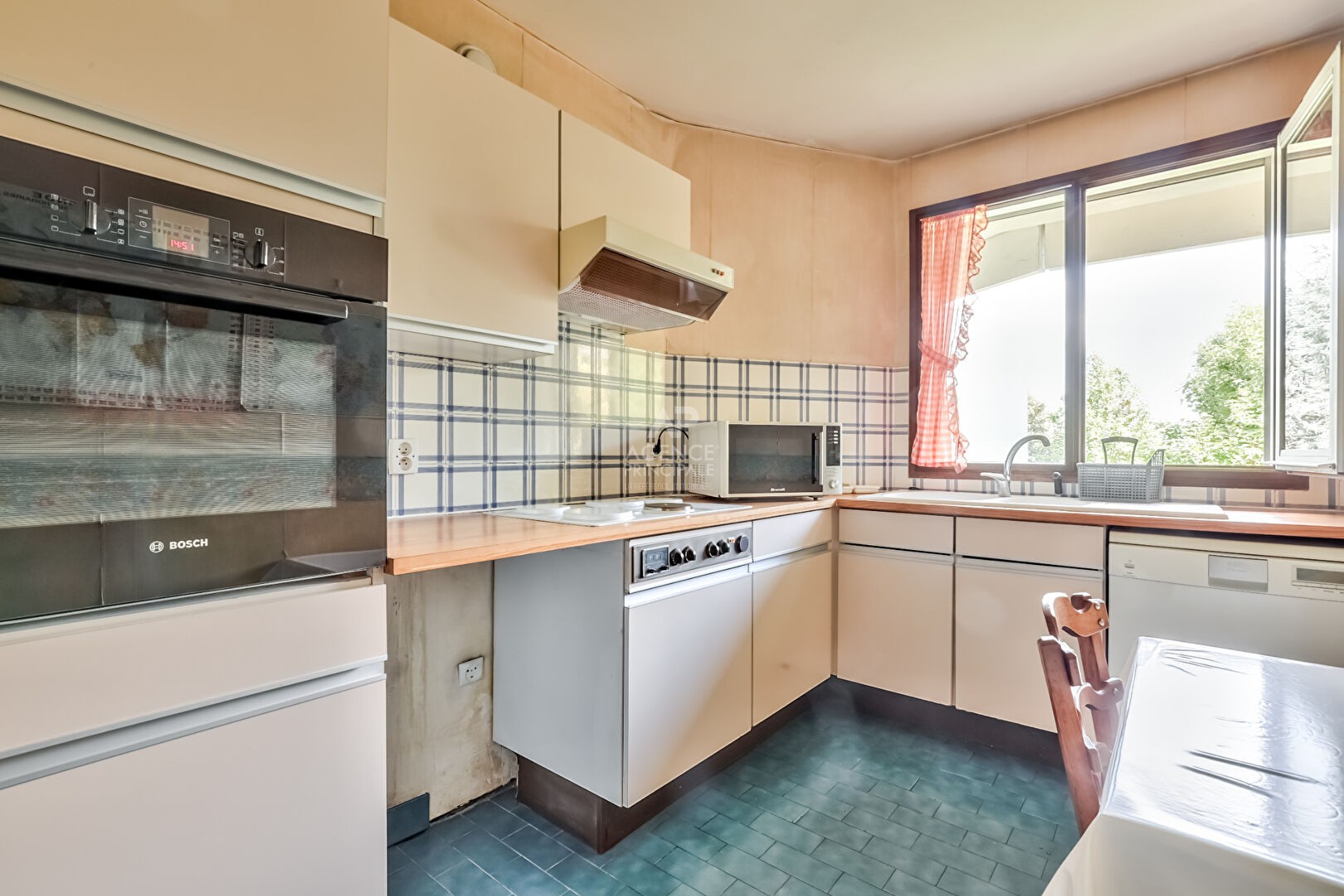 Vente Appartement à Suresnes 3 pièces