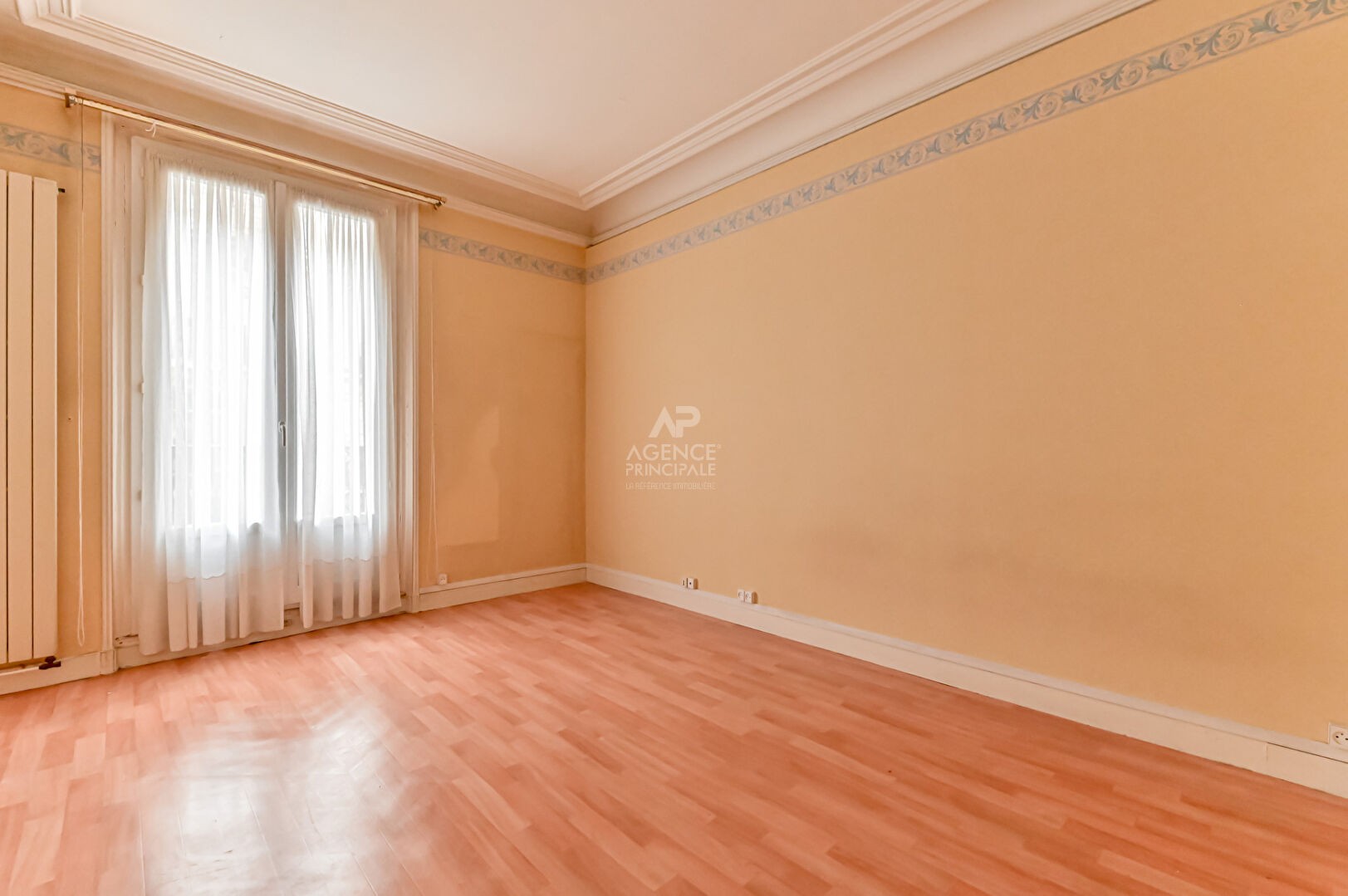 Vente Appartement à Paris Butte-Montmartre 18e arrondissement 4 pièces