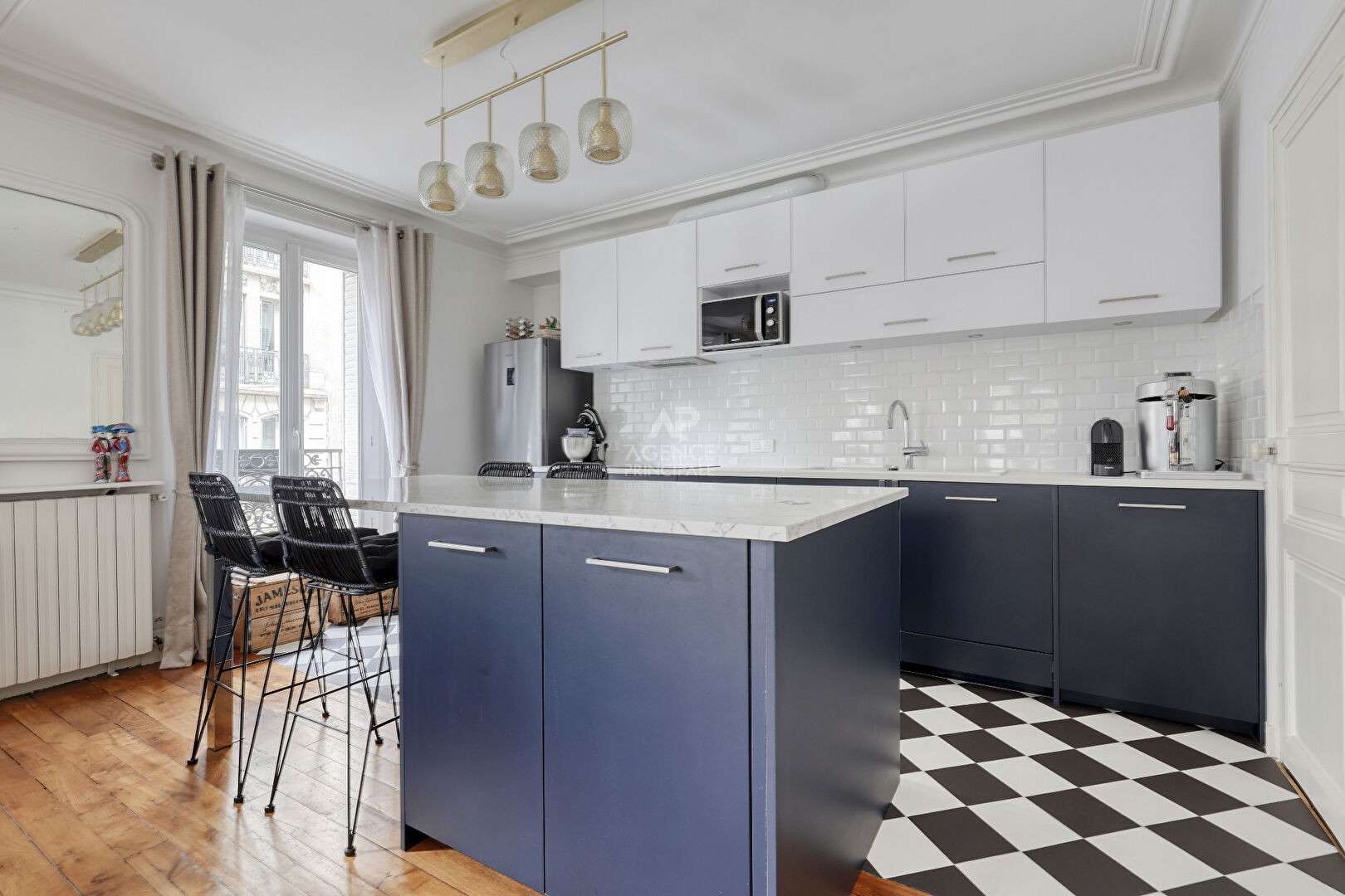 Vente Appartement à Paris Butte-Montmartre 18e arrondissement 4 pièces