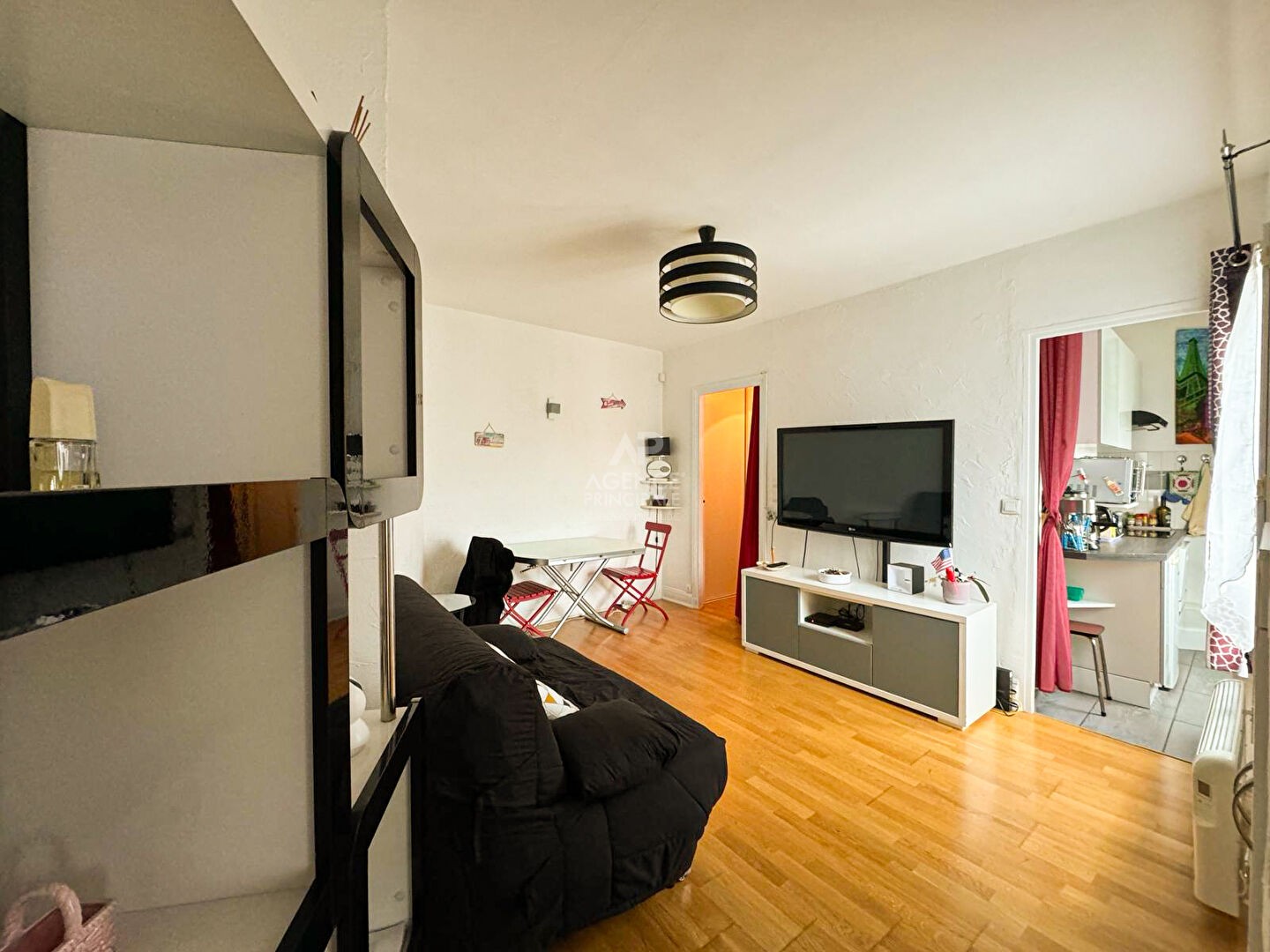 Vente Appartement à Paris Butte-Montmartre 18e arrondissement 2 pièces