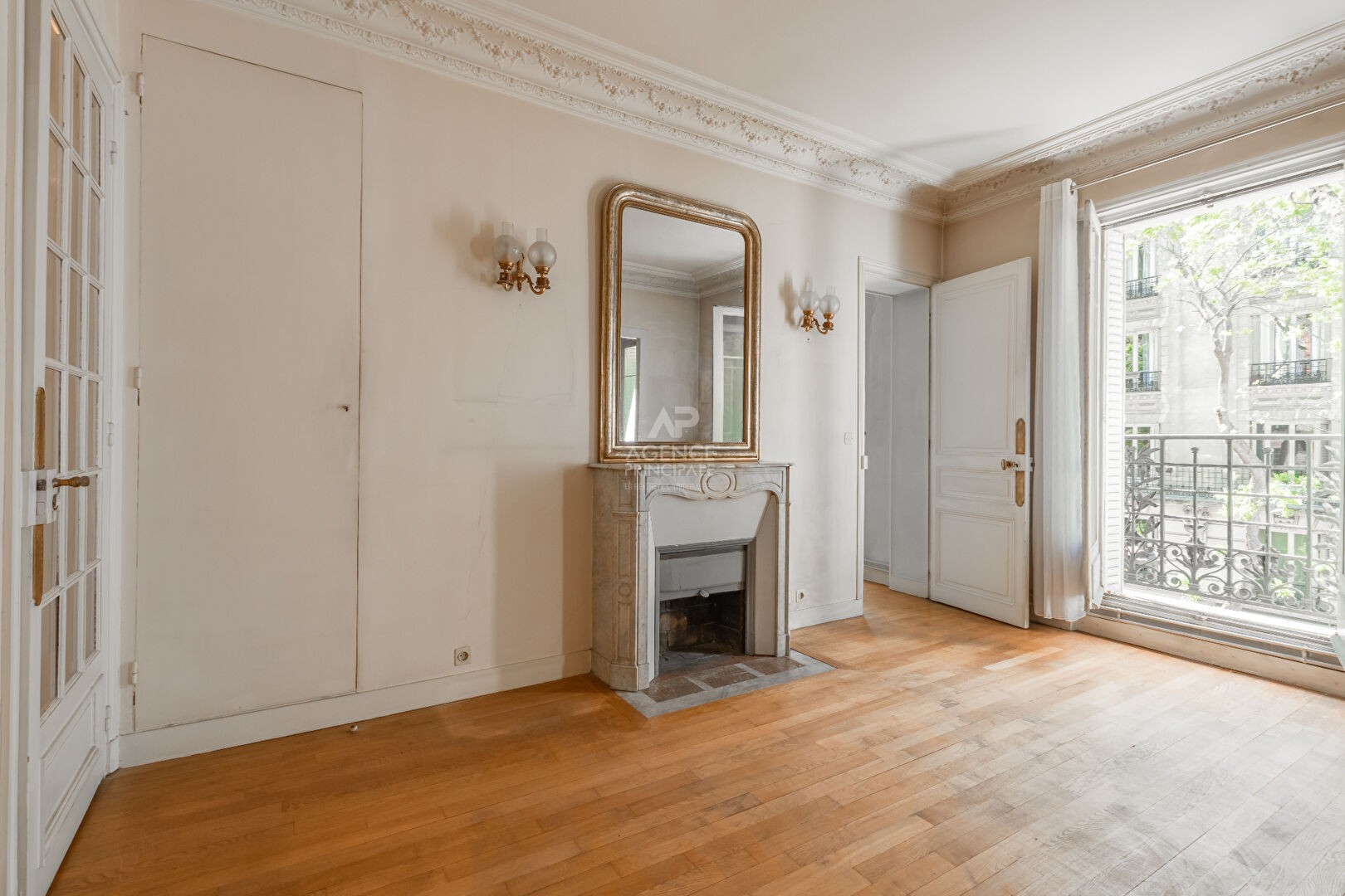 Vente Appartement à Paris Butte-Montmartre 18e arrondissement 3 pièces