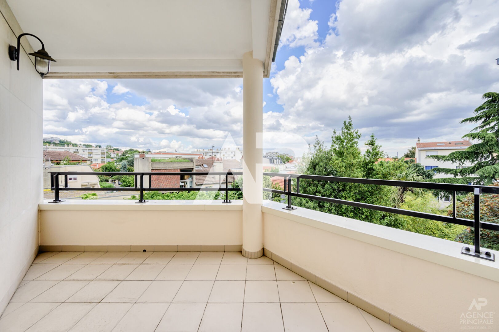 Vente Appartement à Suresnes 2 pièces